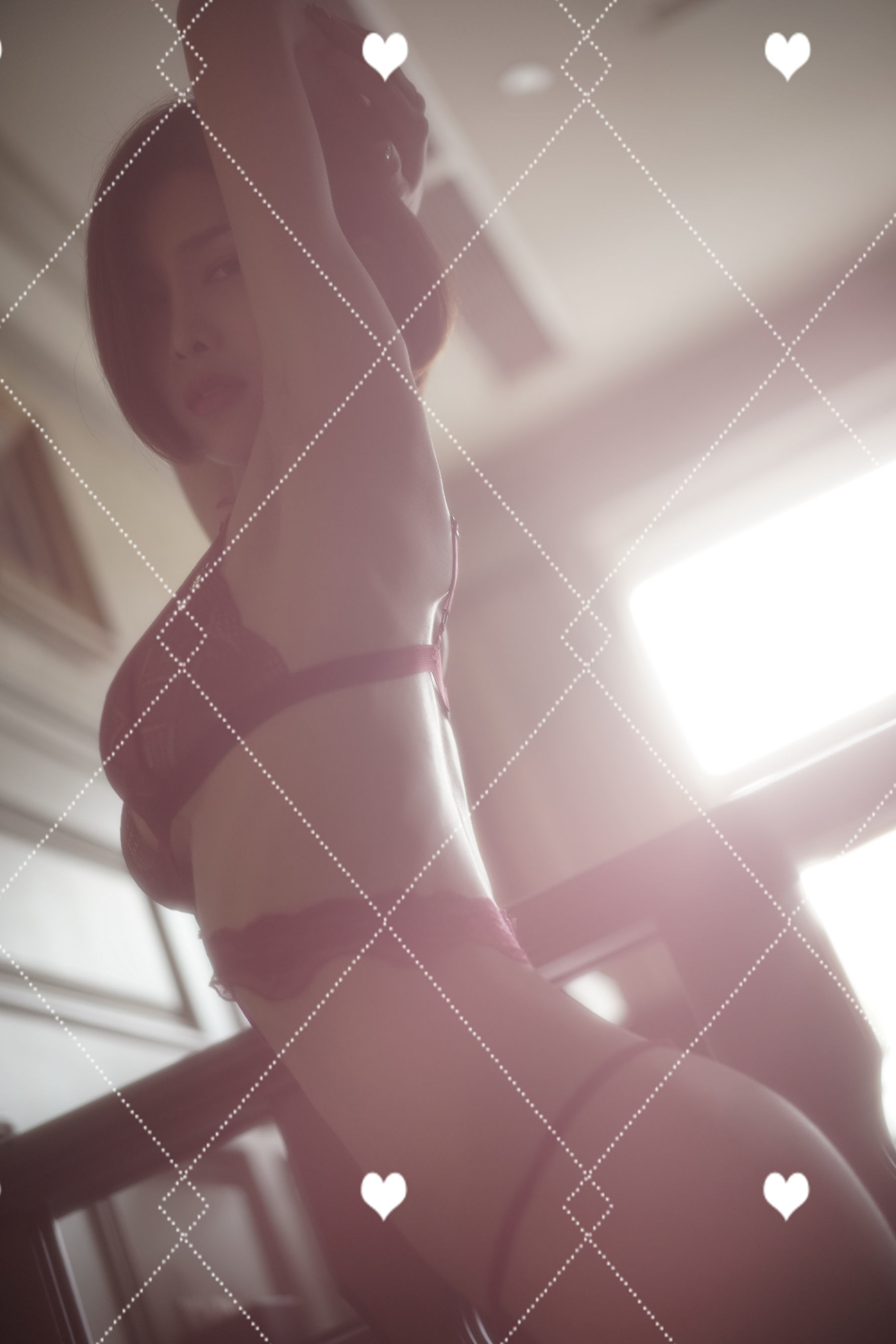 闫盼盼 紫色全屏
