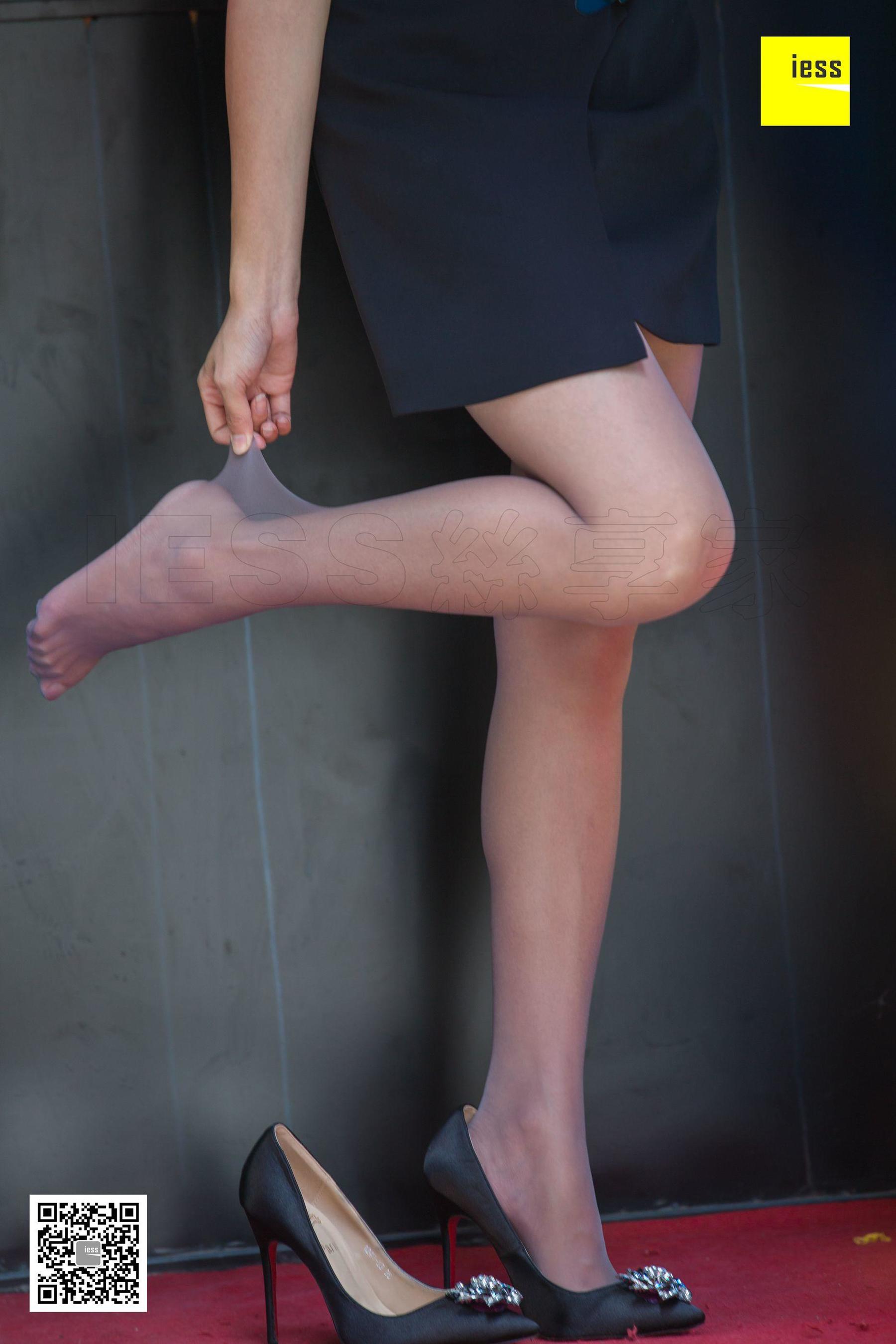 [异思趣向IESS] 丝享家276 婉萍 《婉萍知性超高跟灰丝》