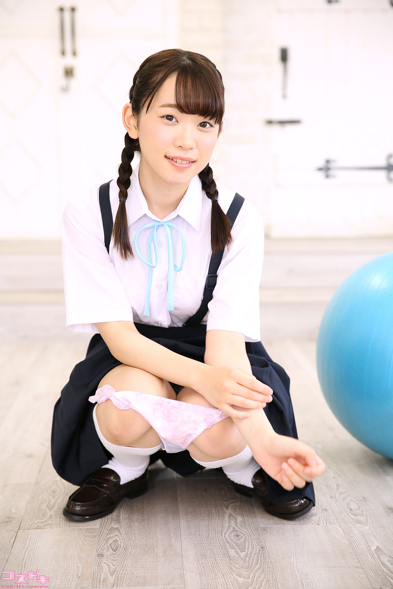 [Cosdoki] Yura Kano 架乃ゆら kanoyura_pic_seifuku1