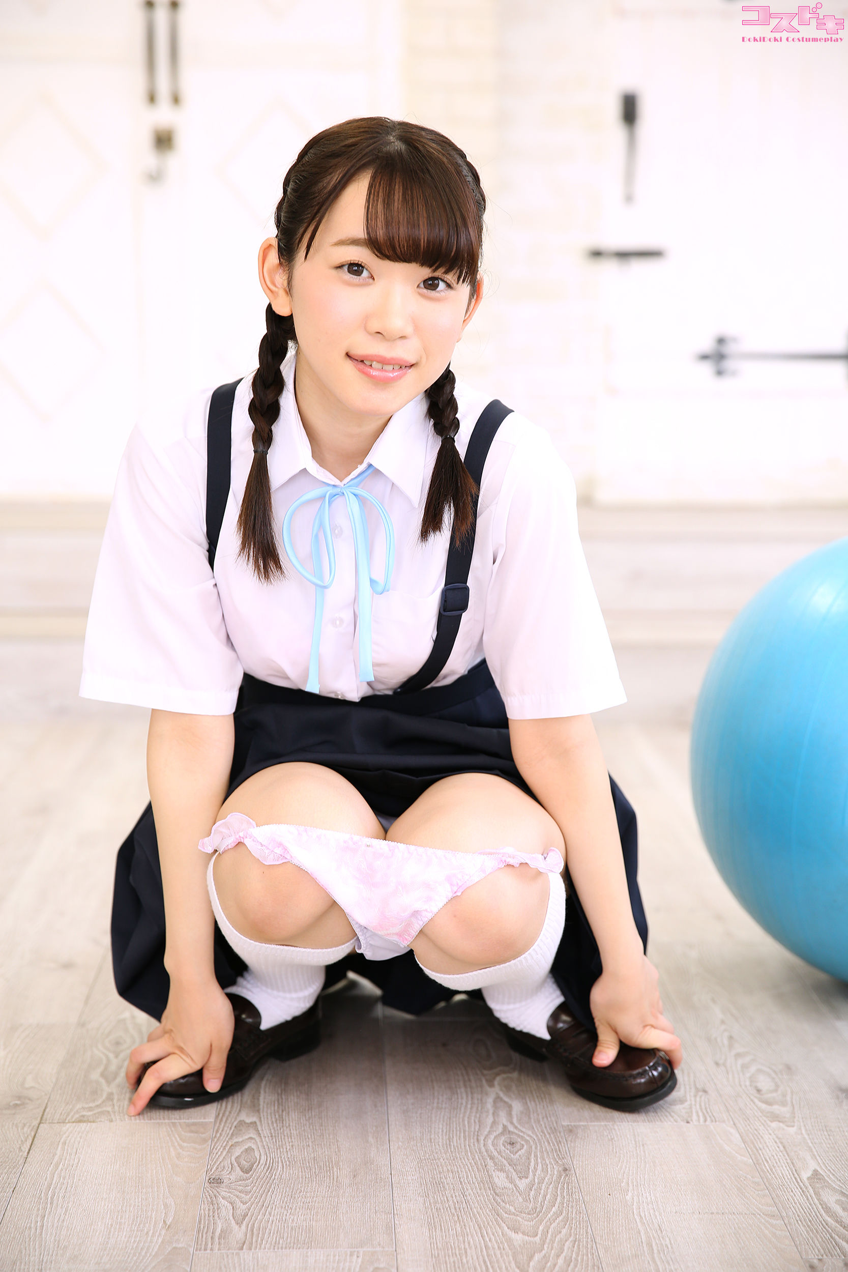 [Cosdoki] Yura Kano 架乃ゆら kanoyura_pic_seifuku1