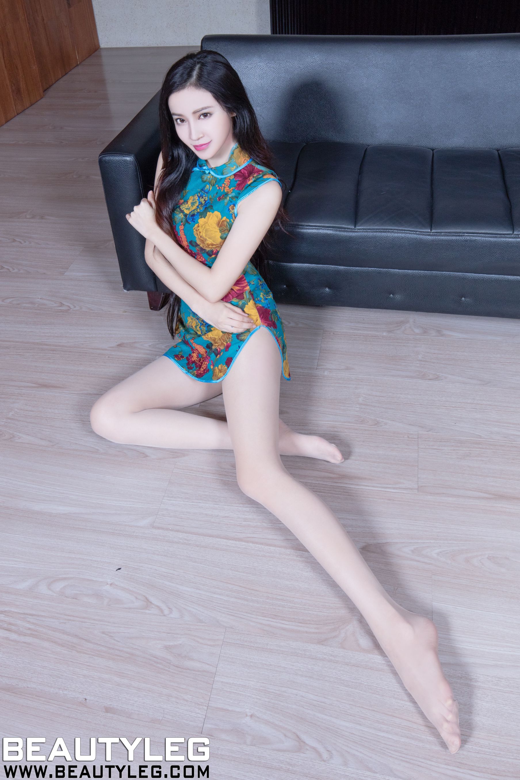 [Beautyleg] NO.1331 Avril詹艾葳 美腿