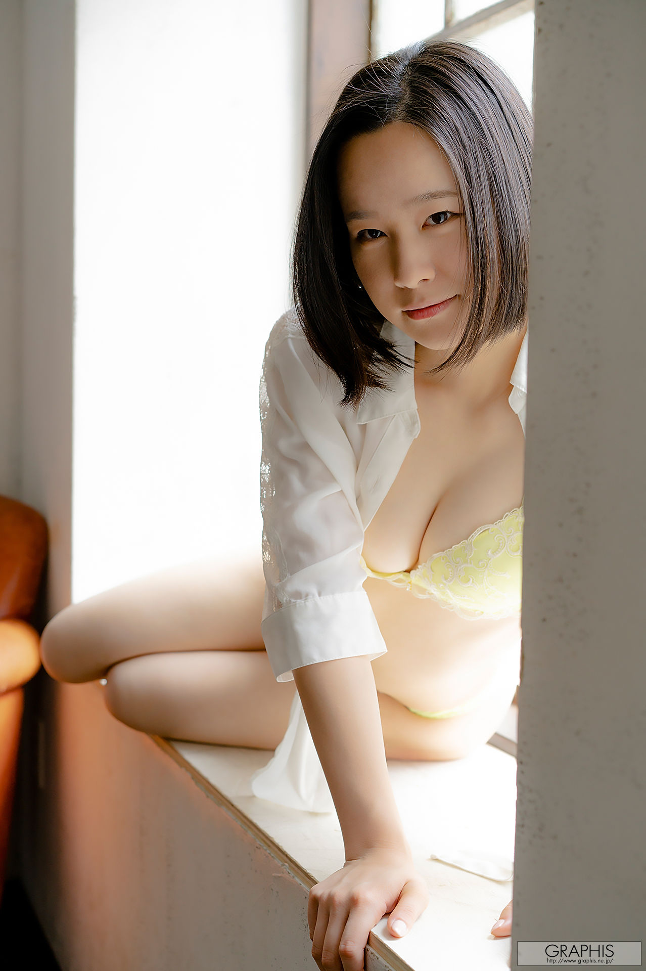 [Graphis] First Gravure 初脱ぎ娘 No.161 Fumika Hatsuno 初乃ふみか