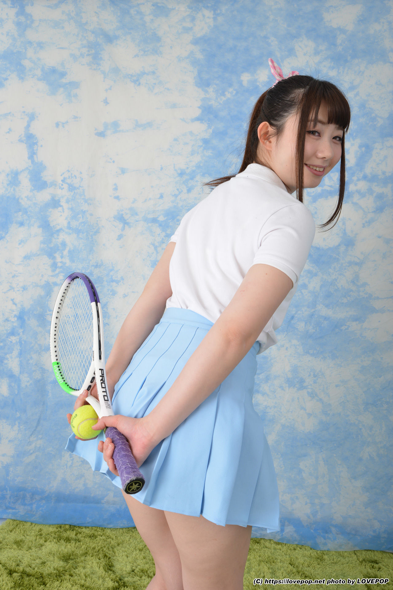 [LOVEPOP] Ayuna Niko あゆな虹恋 tennis ball and racket ! - PPV