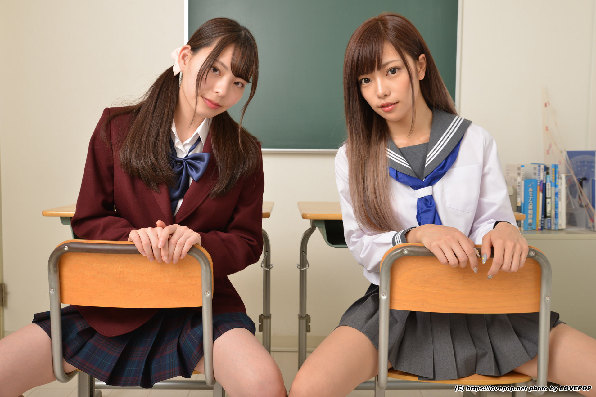 [LOVEPOP] Chiaki Narumi 鳴海千秋 & Aya Hirose 広瀬あや Photoset 01