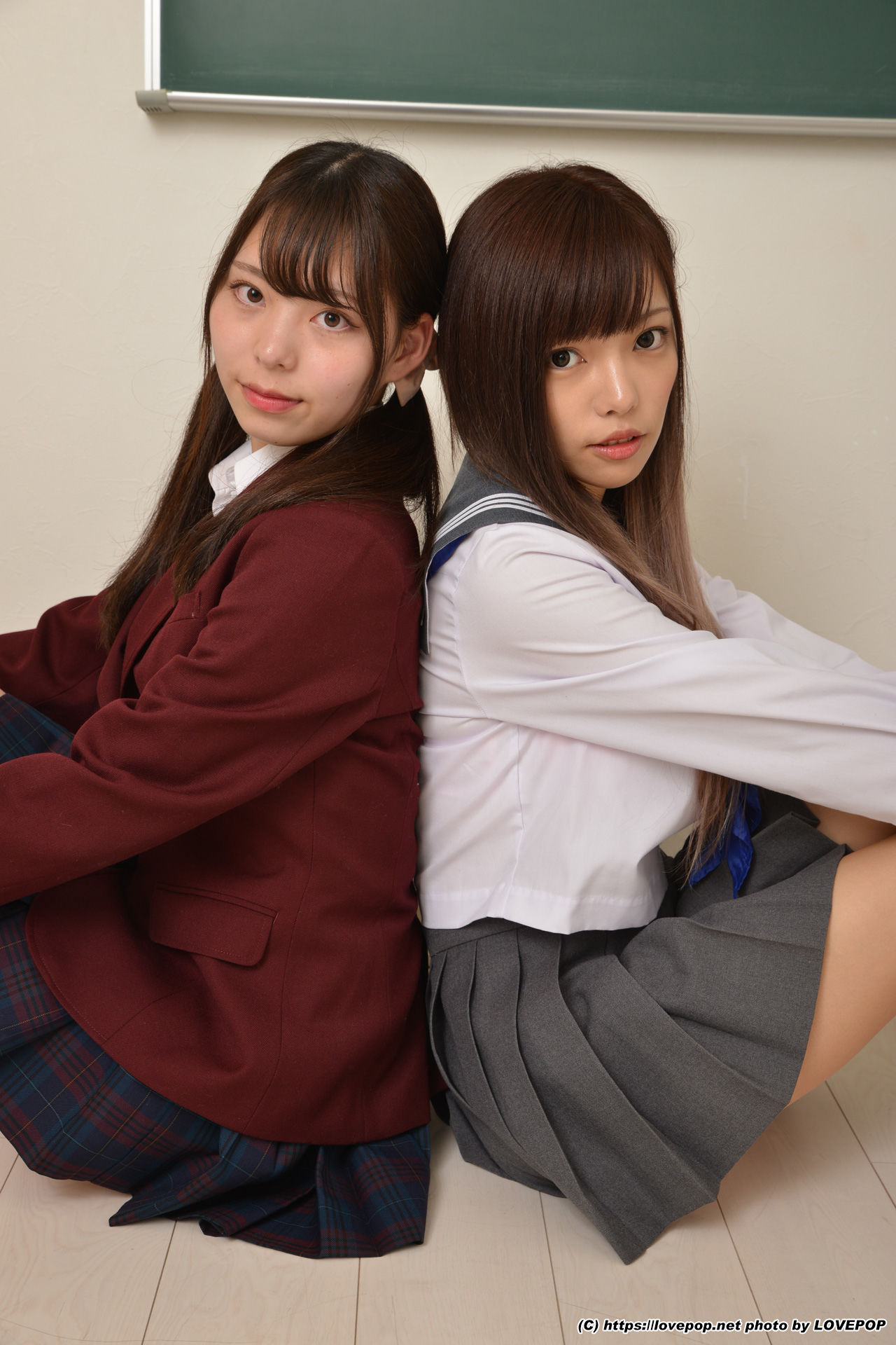 [LOVEPOP] Chiaki Narumi 鳴海千秋 & Aya Hirose 広瀬あや Photoset 01