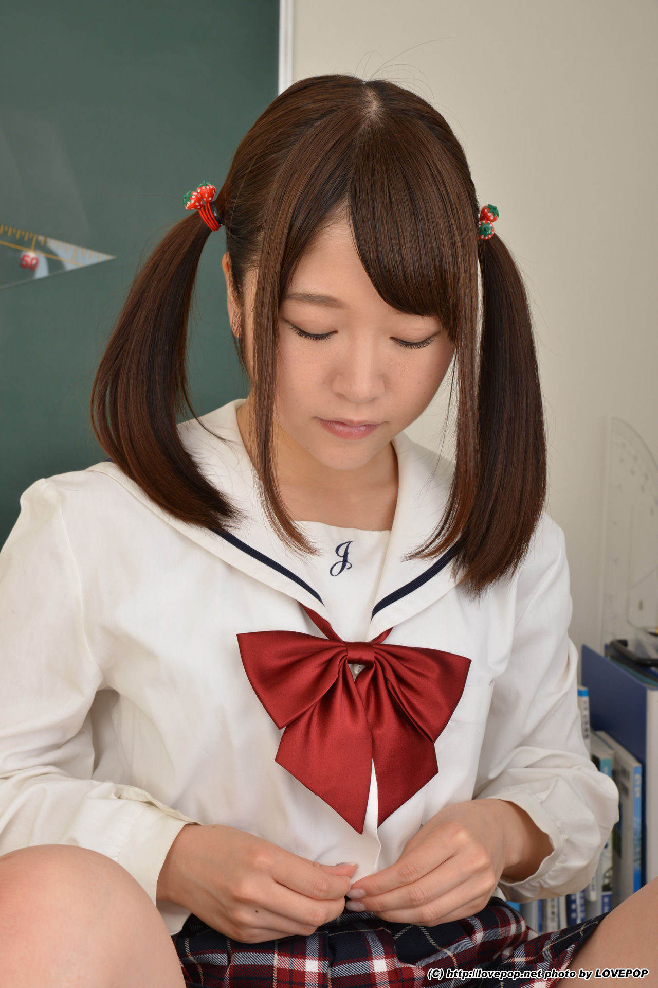 [LOVEPOP] Mayu Yuuki 裕木まゆ Sailor blazerr - PPV