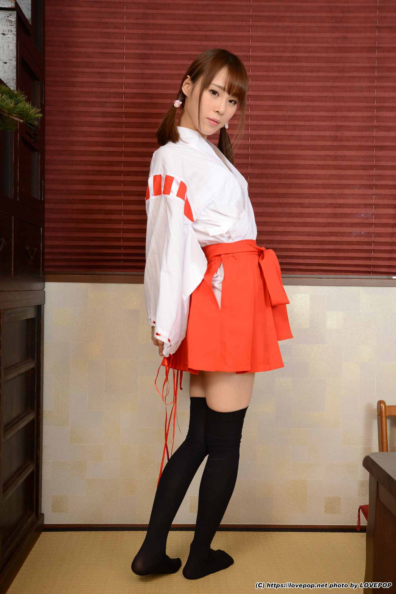 [LOVEPOP] Yuzu Kitagawa 北川ゆず Photoset 08