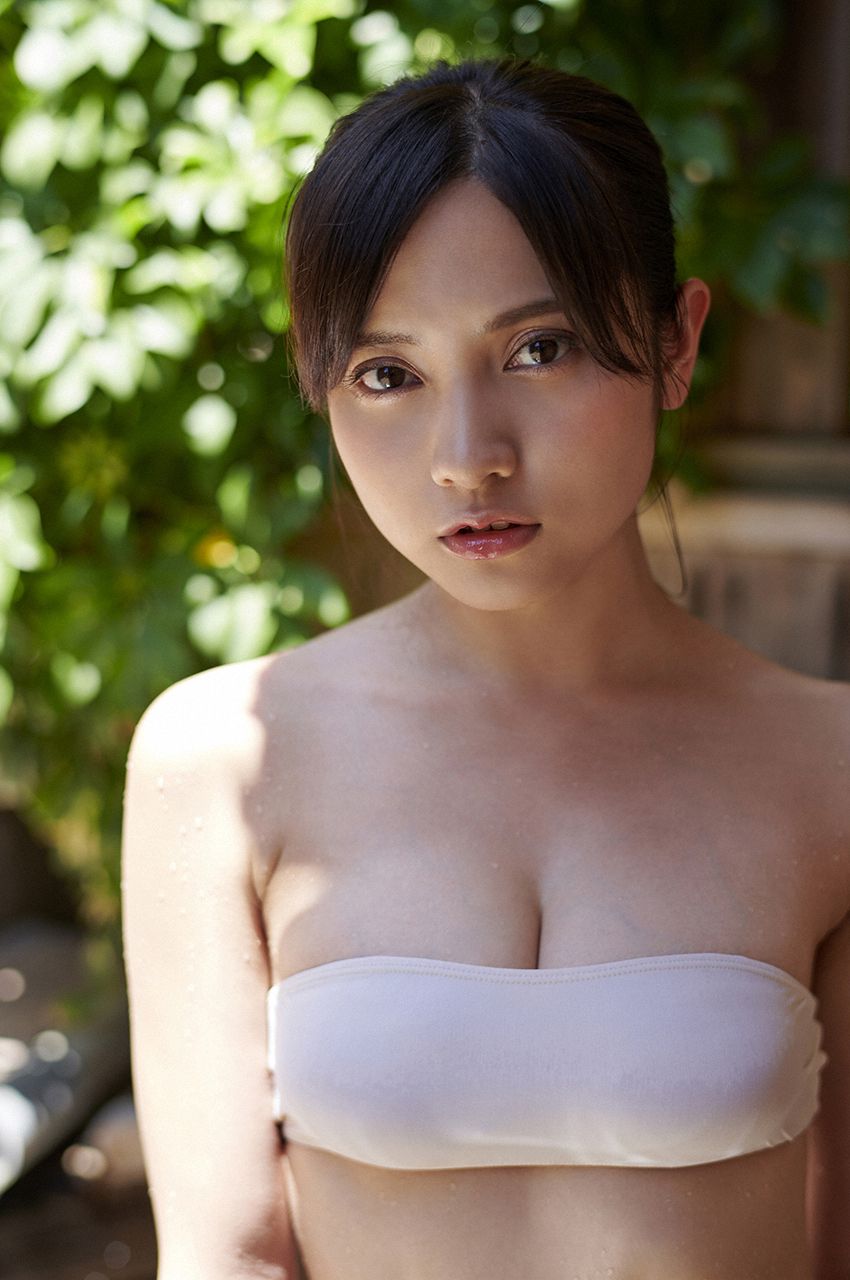 [WPB-net] No.221 桃月なしこ 「マジナツ～Magic of Summer～」スペシャル写真集