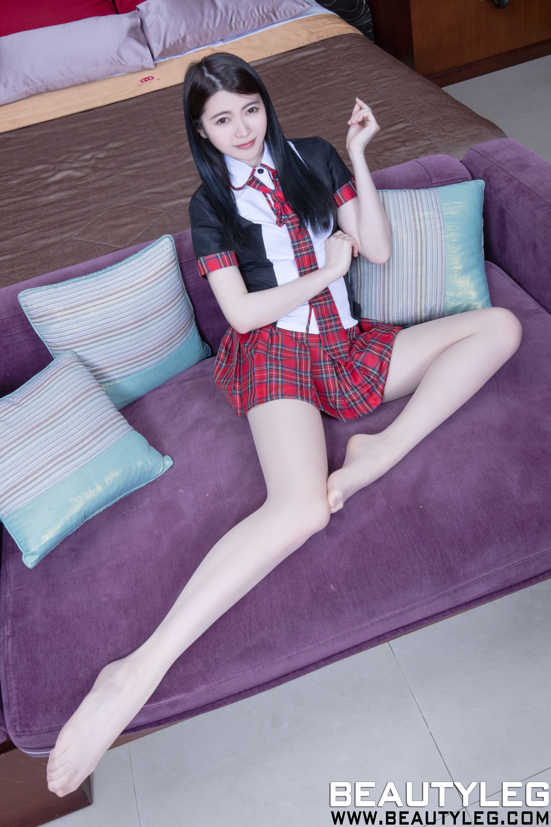 [Beautyleg] NO.1351 腿模Brindy 美腿