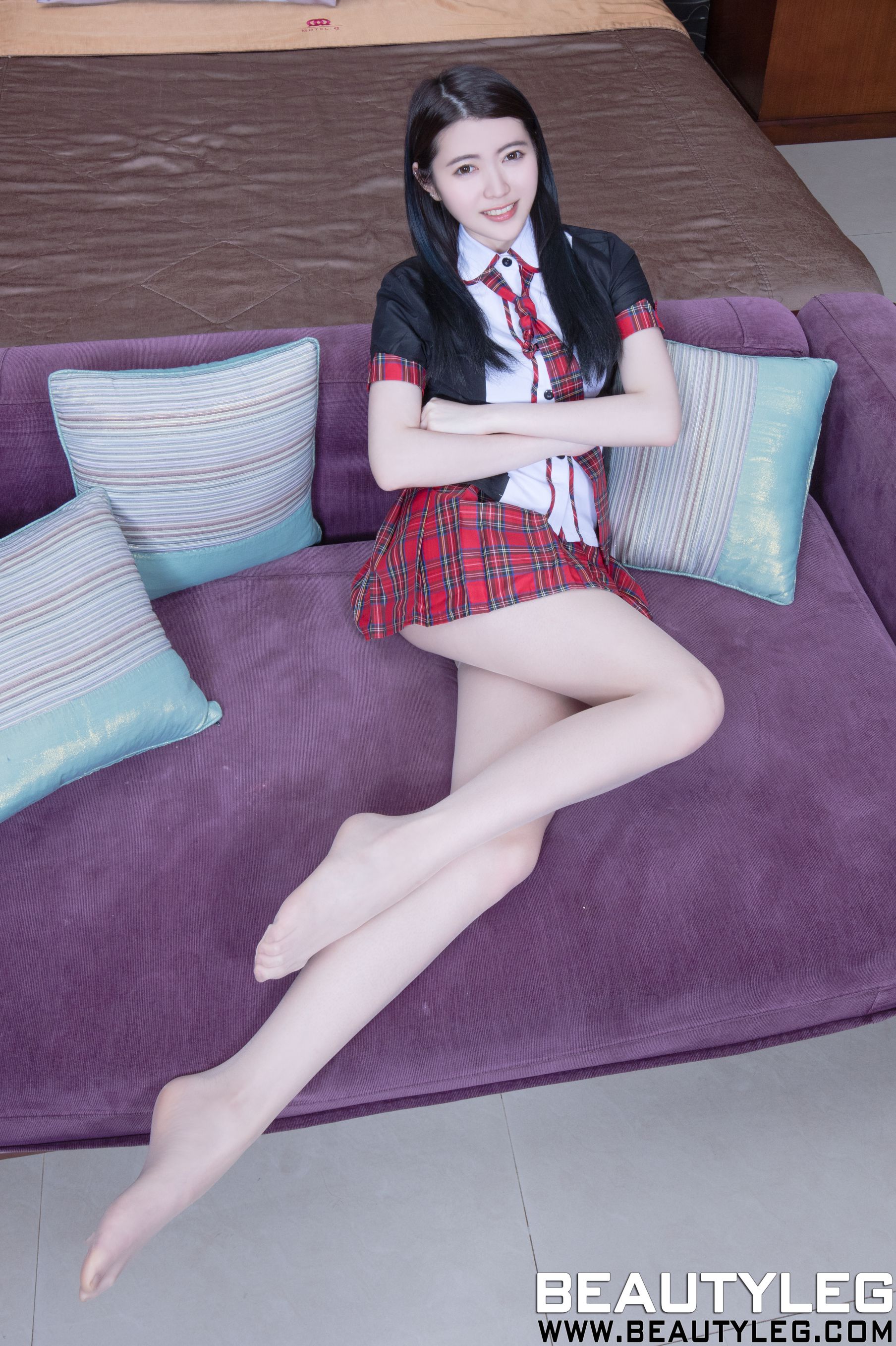 [Beautyleg] NO.1351 腿模Brindy 美腿