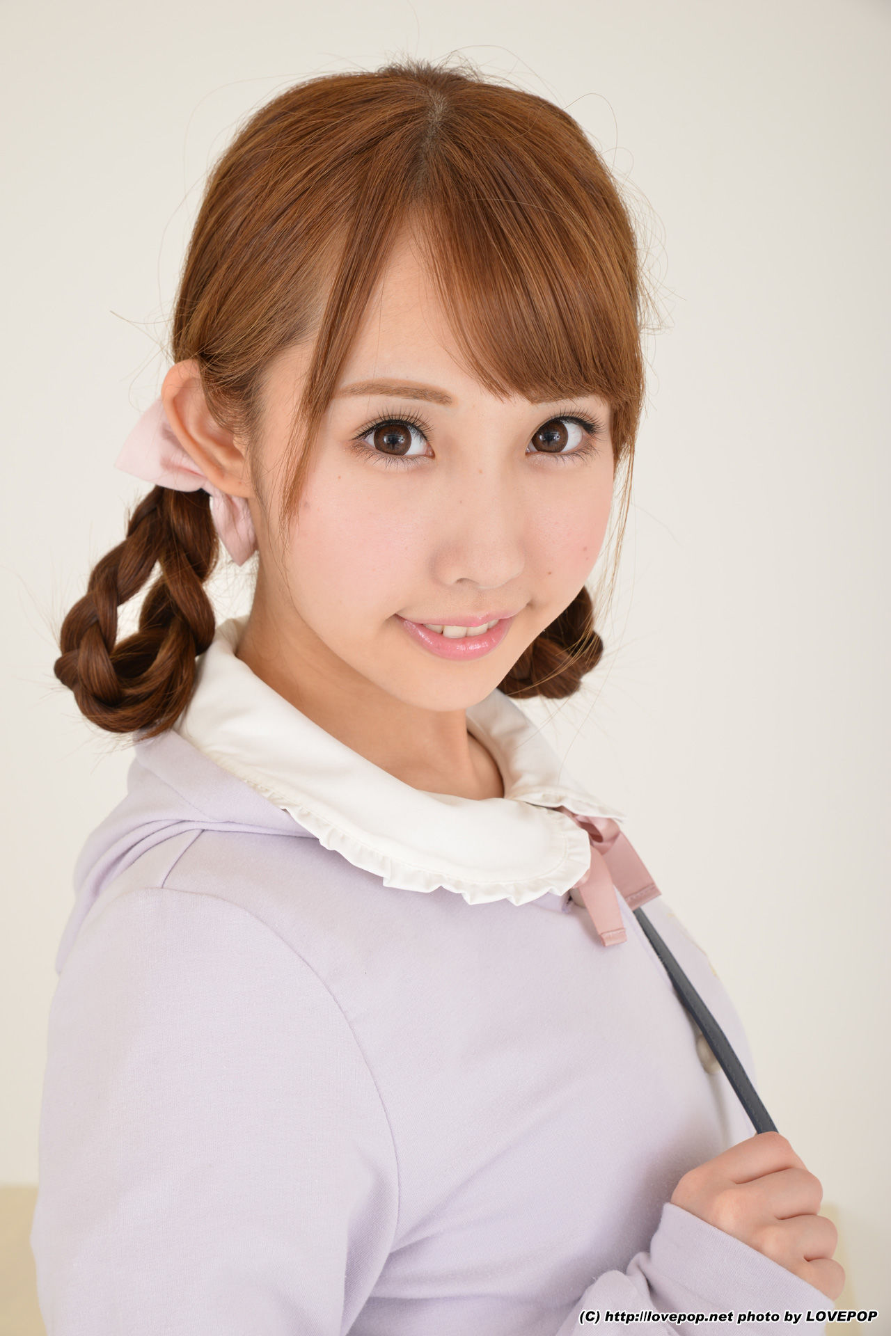 [LOVEPOP] Mai Usami 宇佐美まい transparent chair! Lolita clothes - PPV