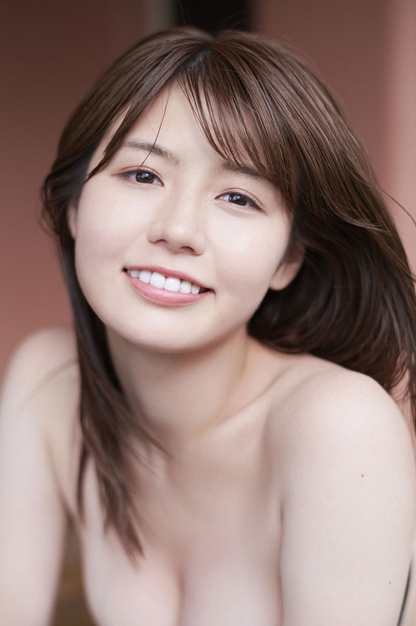 [WPB-net] No.222 Ayako Iguchi 井口綾子スペシャル写真集「見つめたいクセに」 - COMPLETE