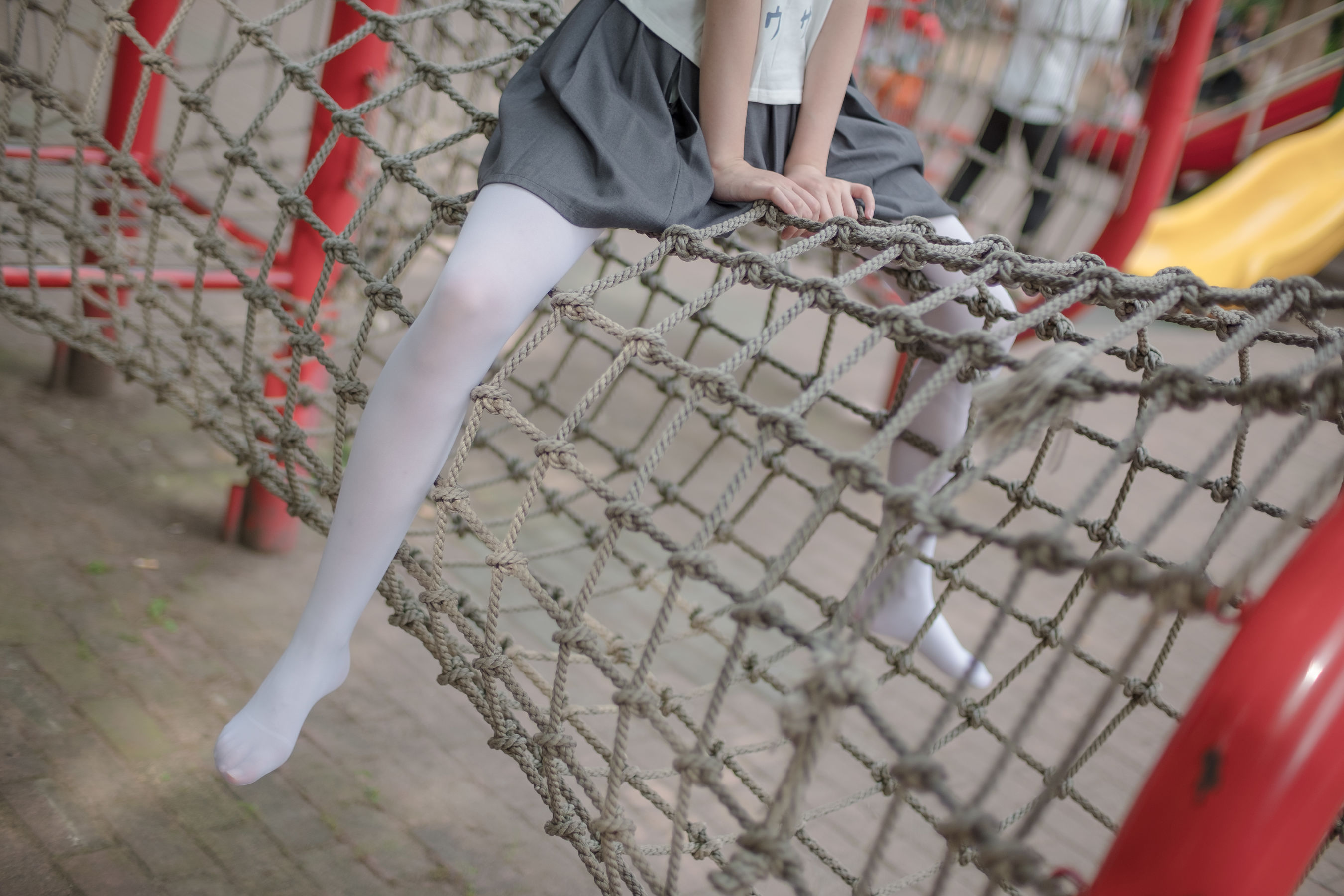 [森萝财团] R15-014 白丝妹妹游园