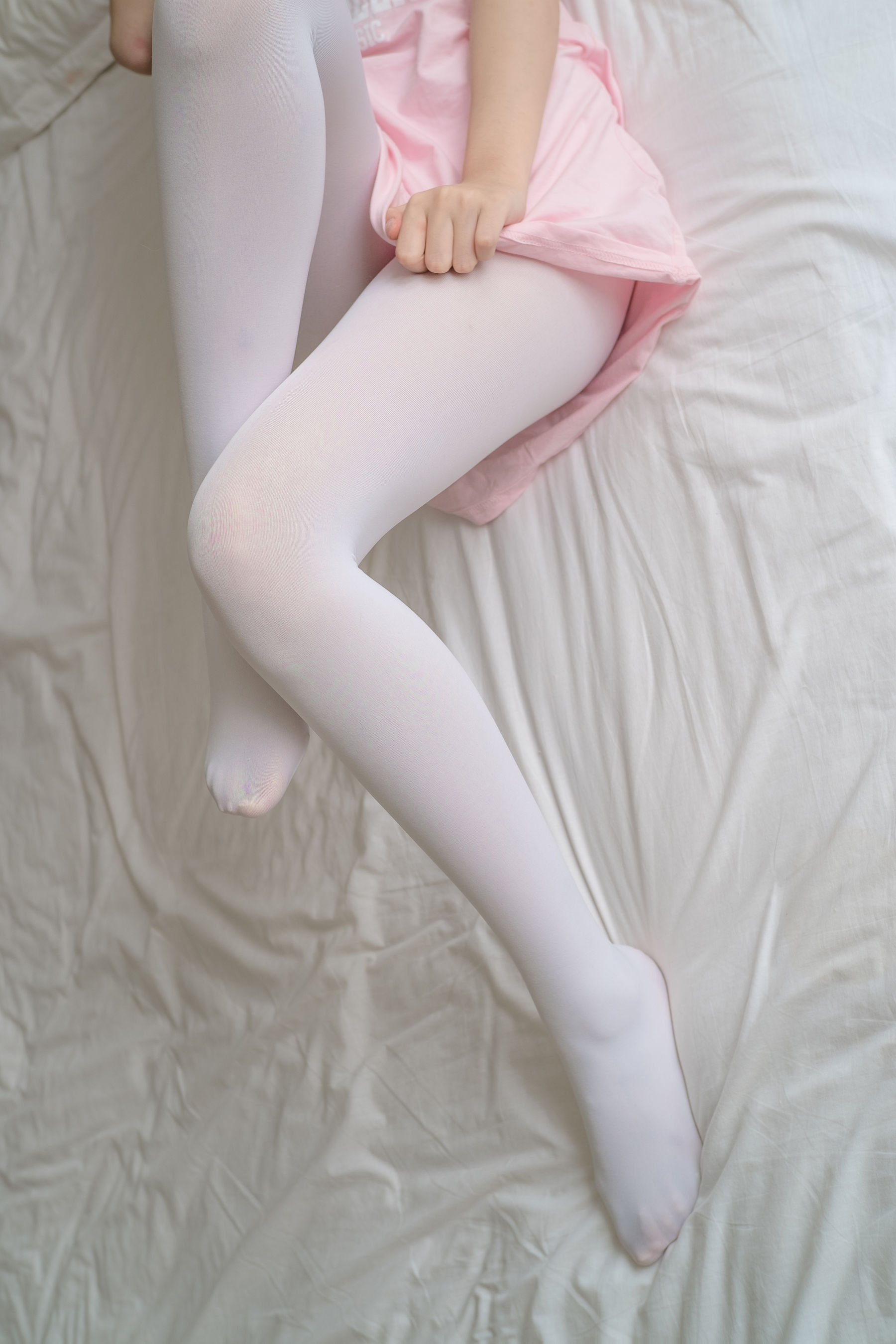 [森萝财团] R15-035 粉红少女白丝美足
