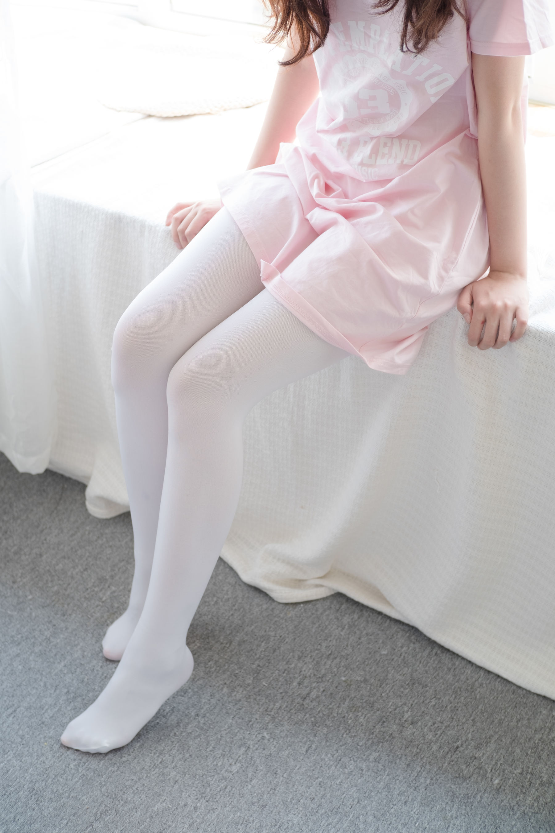 [森萝财团] R15-035 粉红少女白丝美足