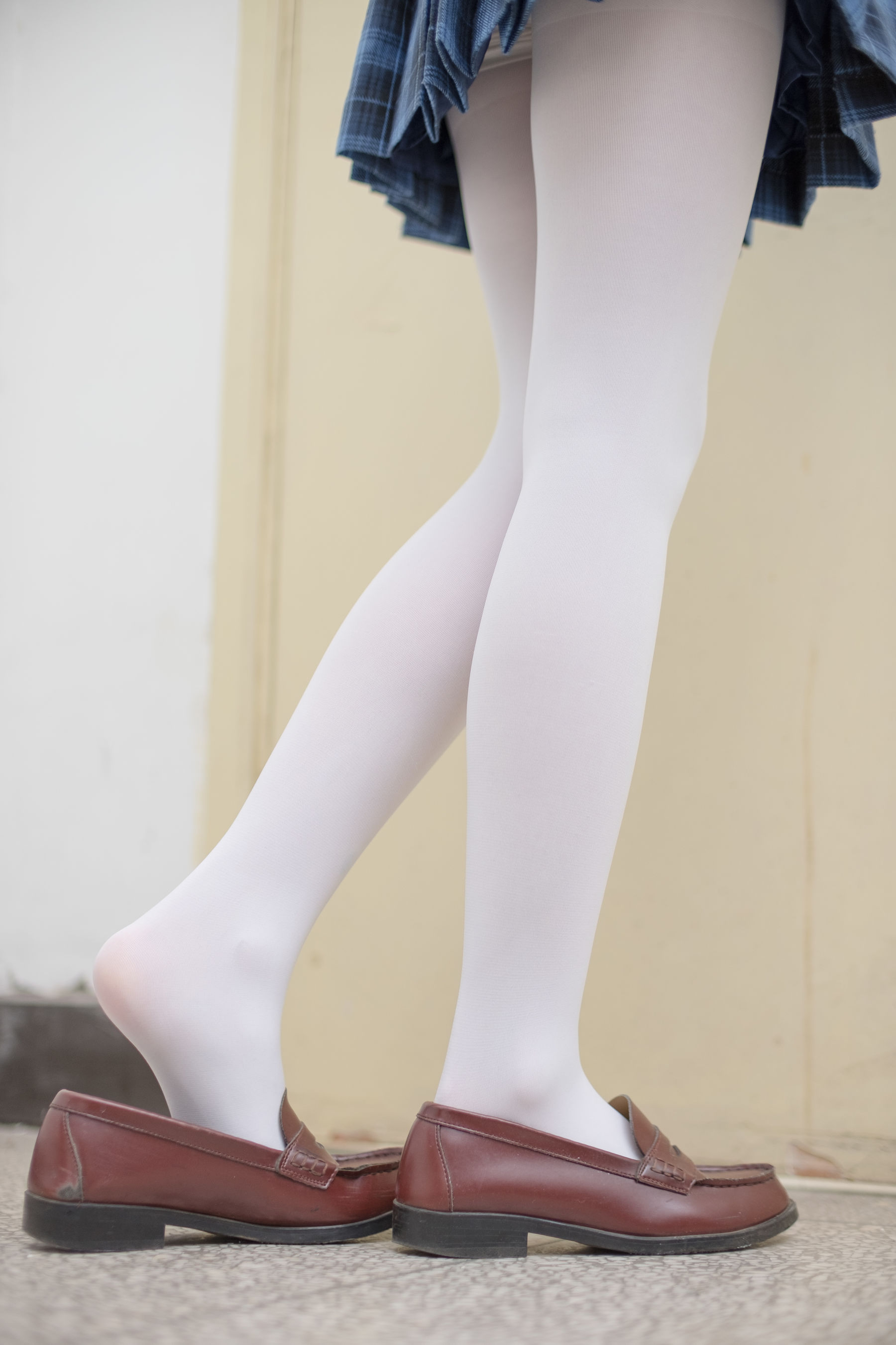 [森萝财团] R15-044 白丝学妹