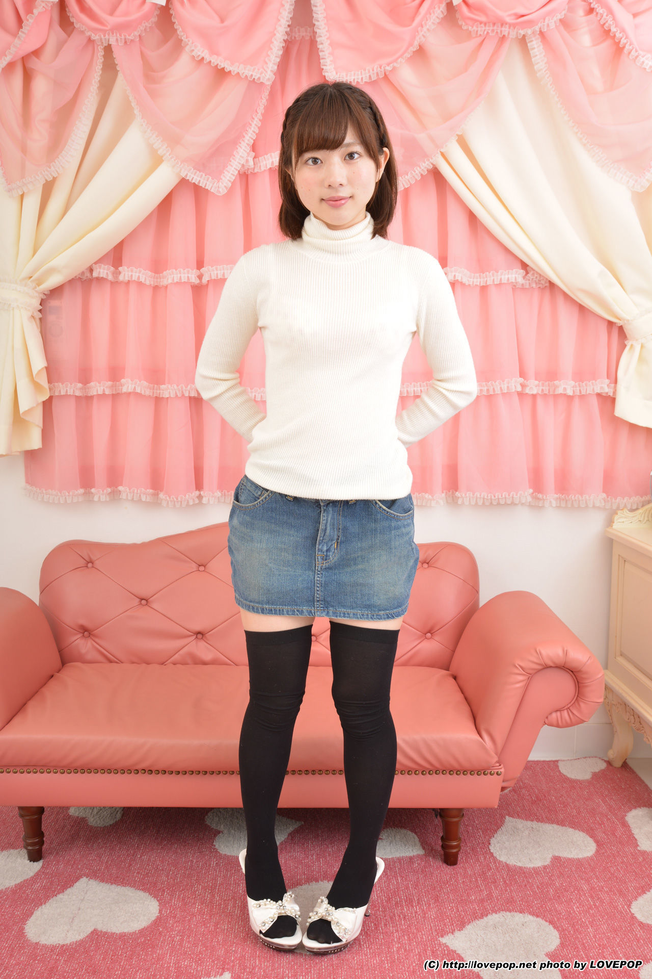 [LOVEPOP] Rin Sasayama 笹山りん A fascinating triangular zone - PPV