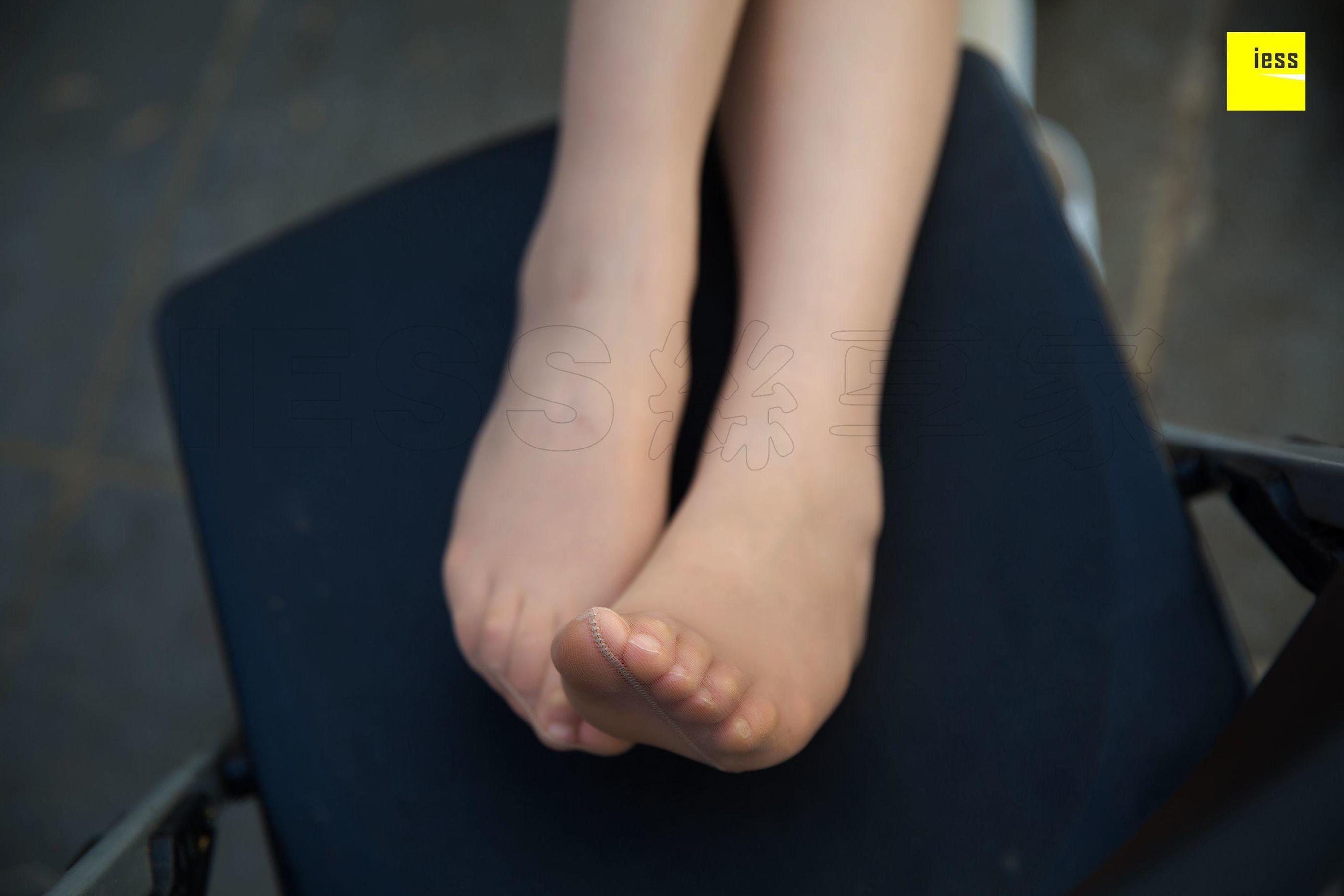 [异思趣向IESS] 模特九妹 《如阳光般灿烂的九妹》