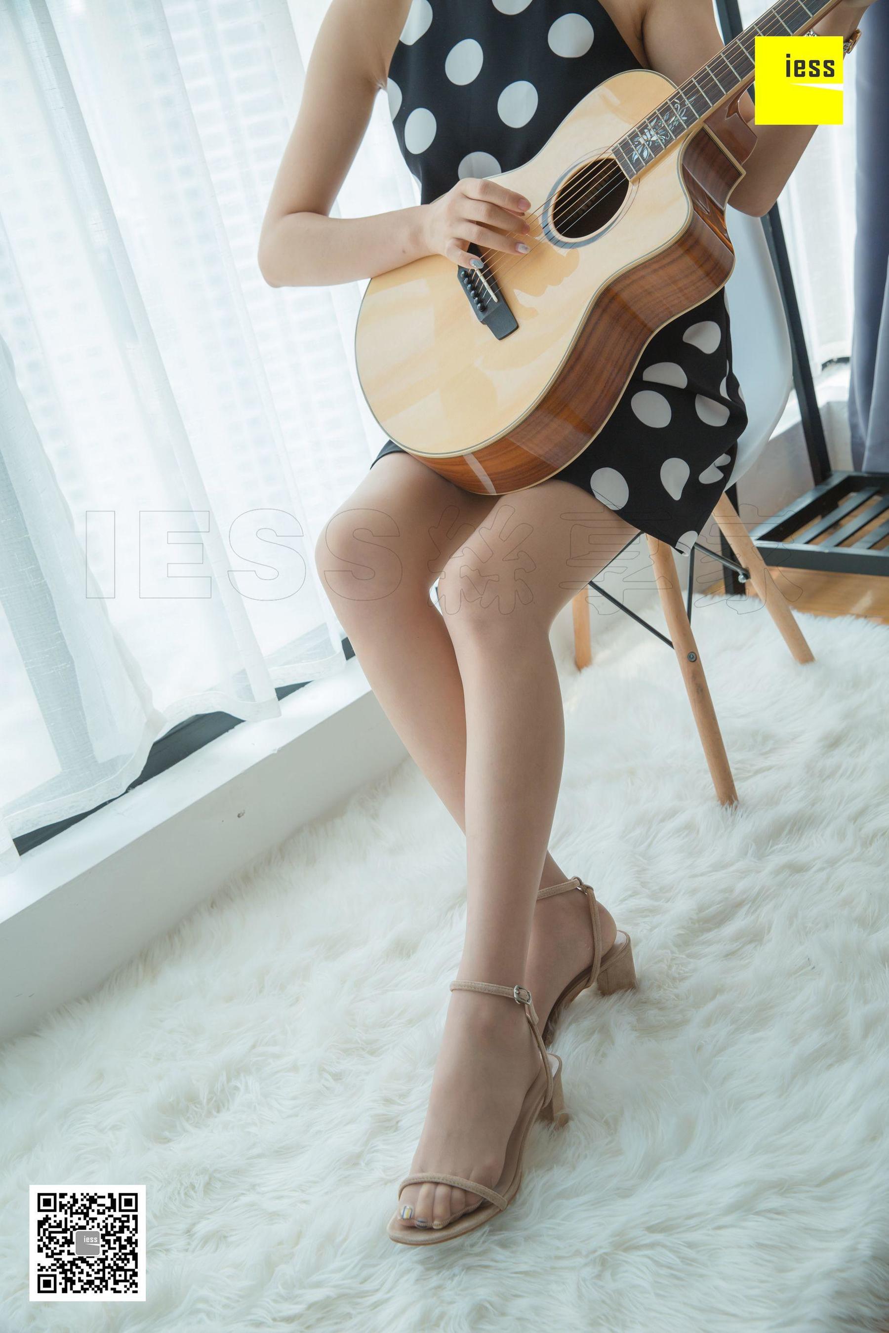 [异思趣向IESS] 模特曦然 《我的女同事会弹琴》