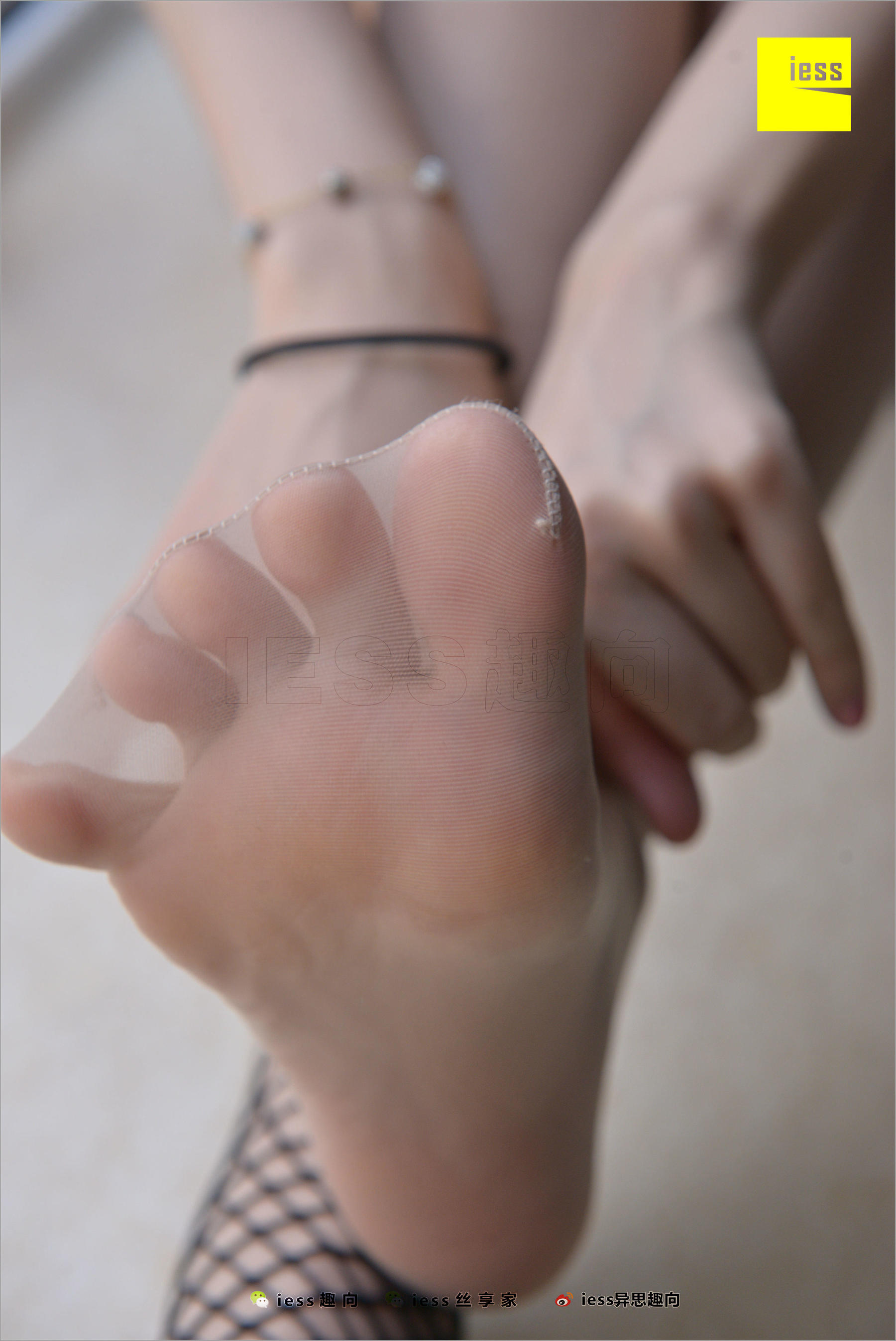 [异思趣向IESS] 模特美西 《狐狸已成精》