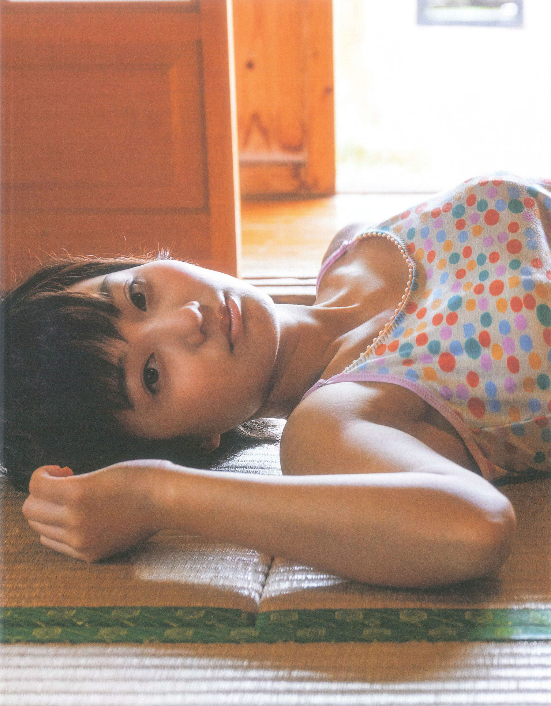 Manami Arai 新井愛瞳『セブンティーンズ?ブルー』1st写真集