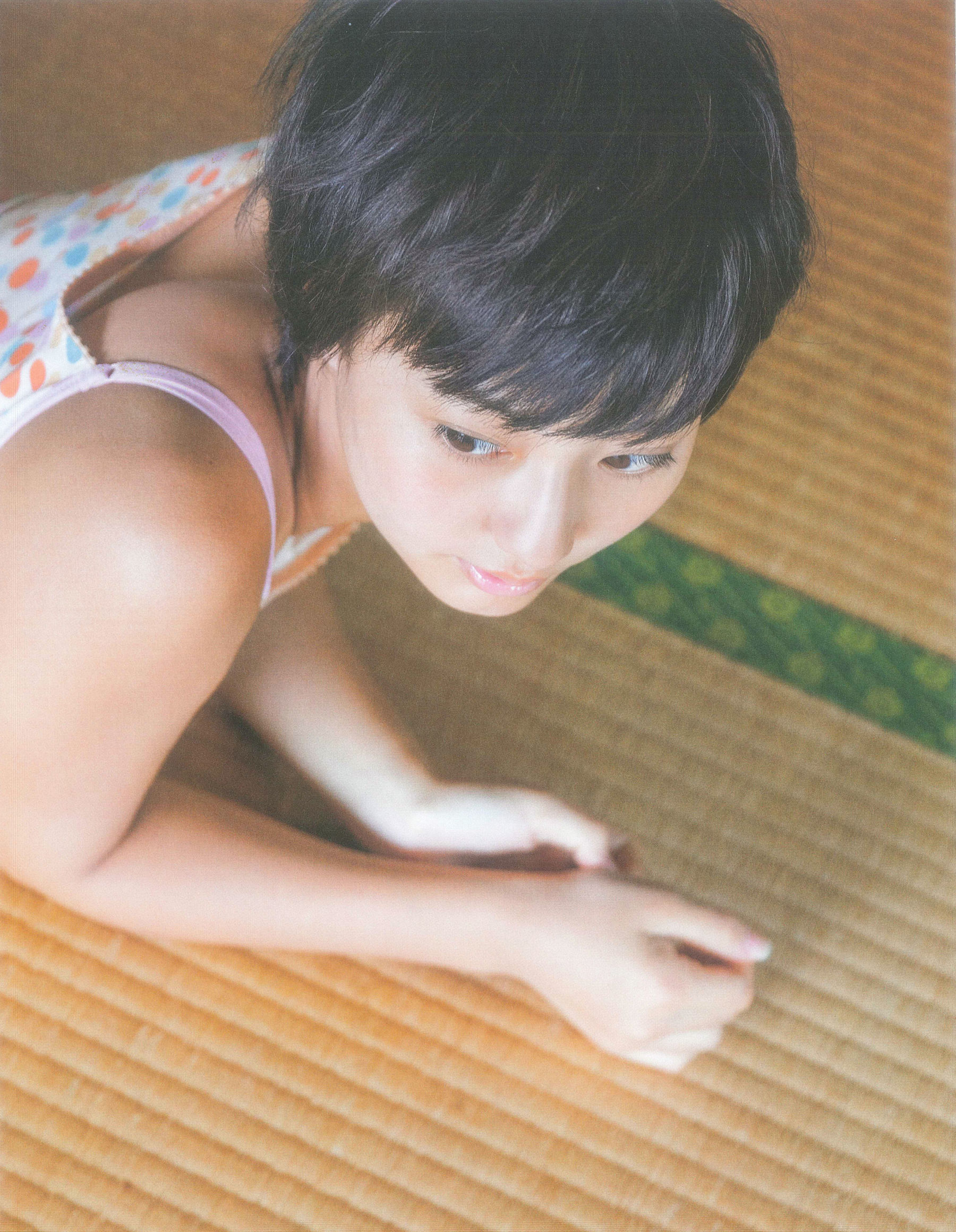 Manami Arai 新井愛瞳『セブンティーンズ?ブルー』1st写真集