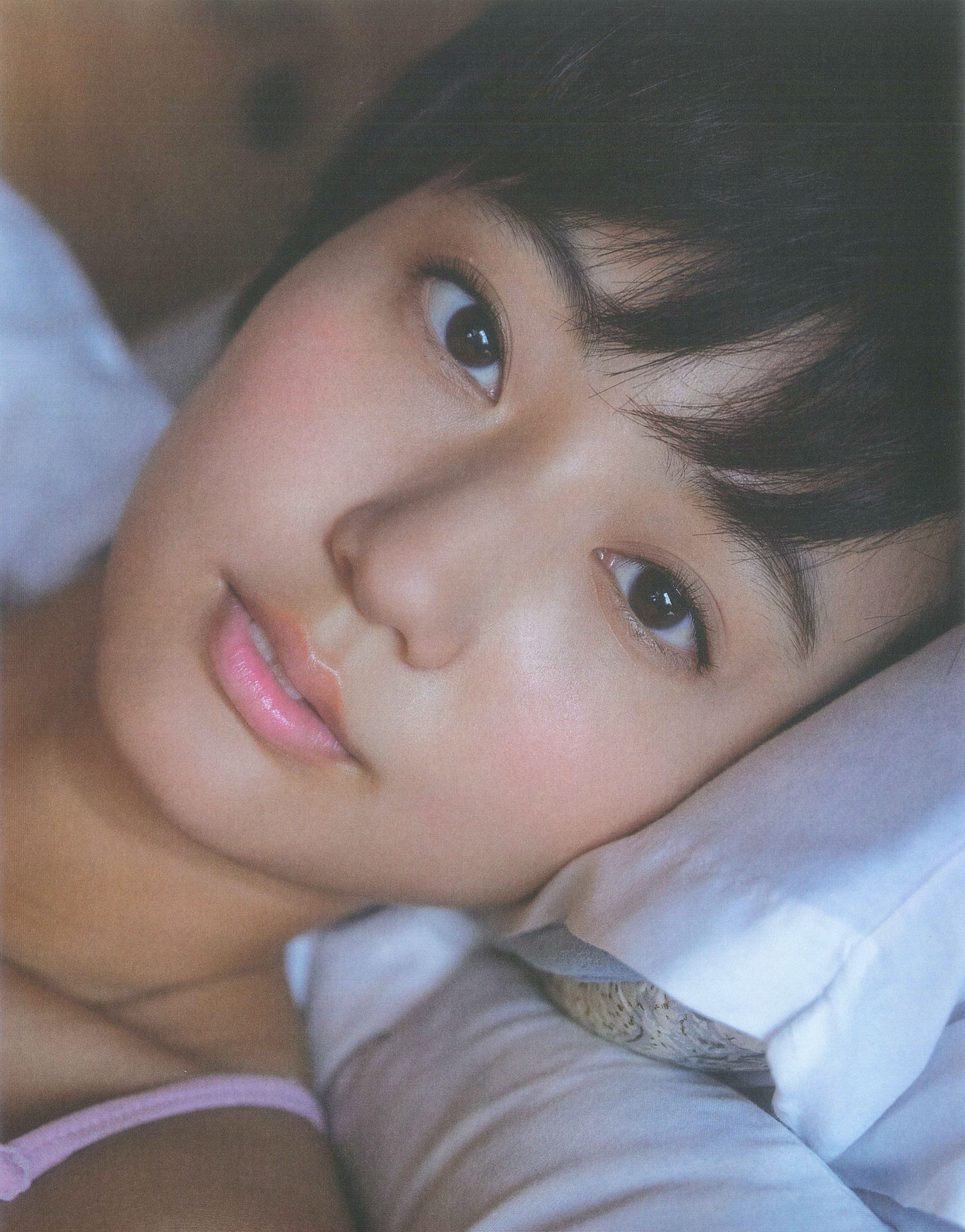 Manami Arai 新井愛瞳『セブンティーンズ?ブルー』1st写真集