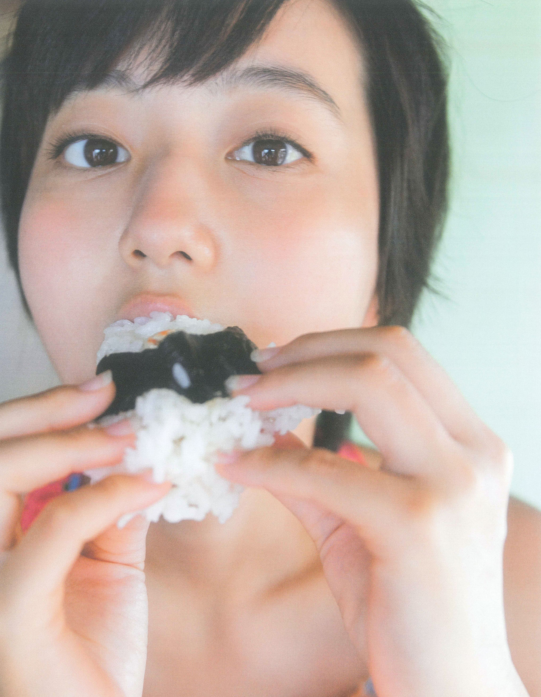 Manami Arai 新井愛瞳『セブンティーンズ?ブルー』1st写真集