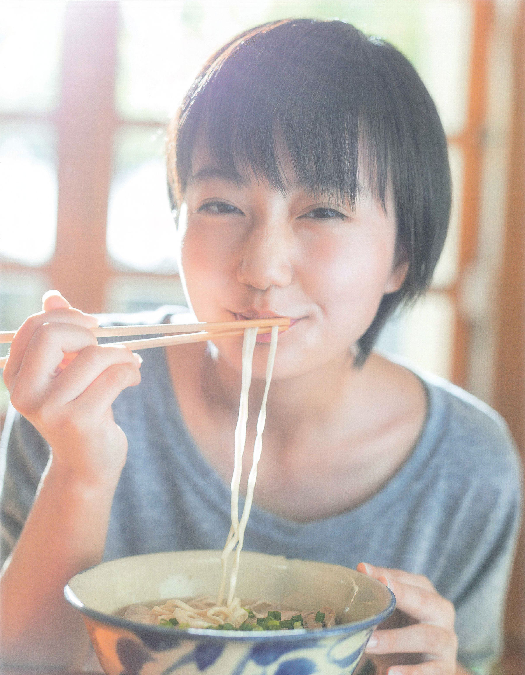Manami Arai 新井愛瞳『セブンティーンズ?ブルー』1st写真集