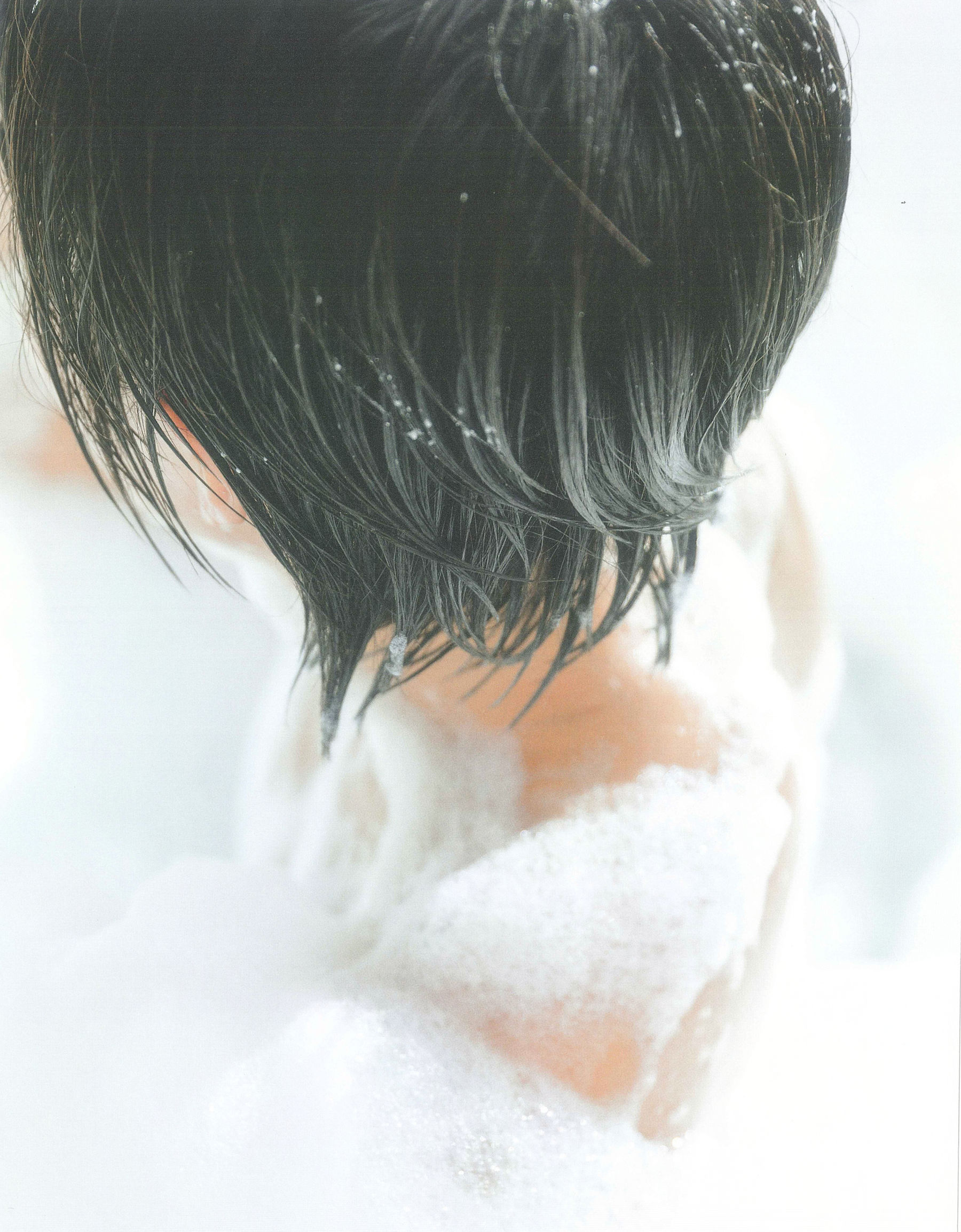 Manami Arai 新井愛瞳『セブンティーンズ?ブルー』1st写真集