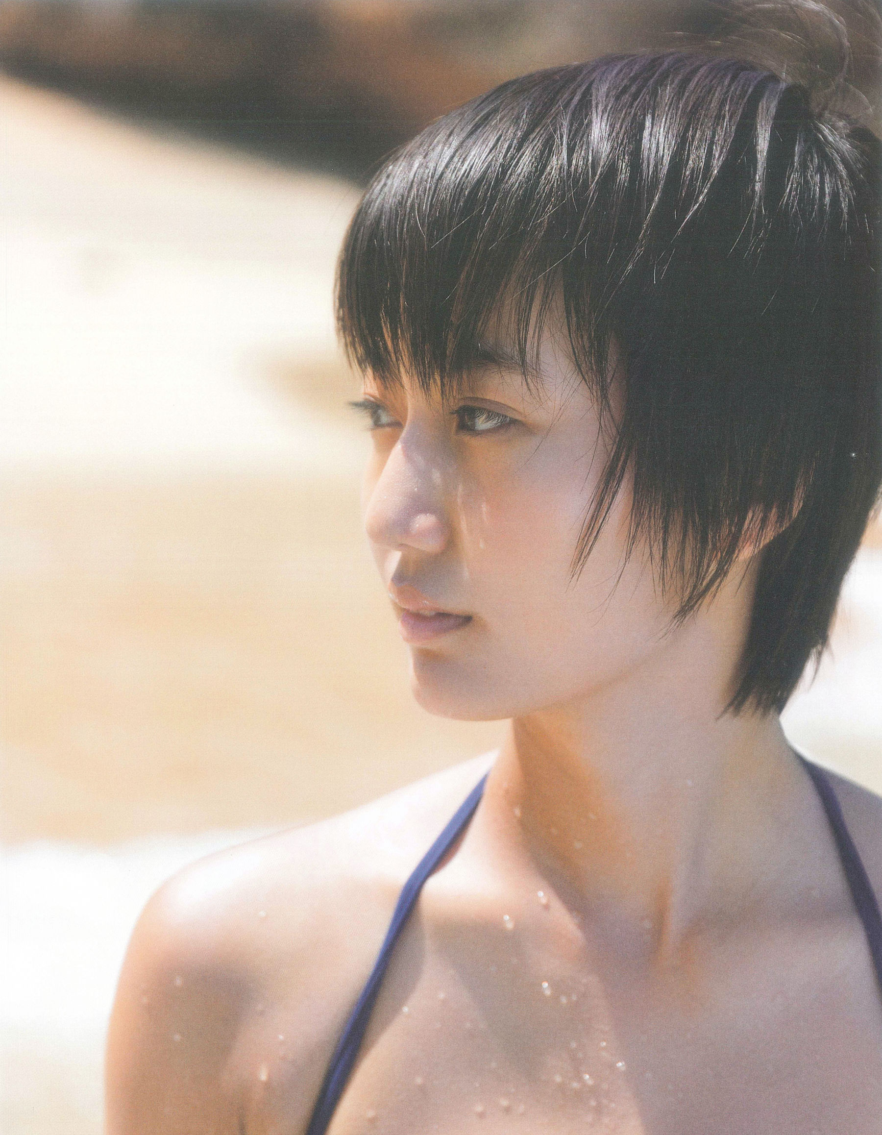 Manami Arai 新井愛瞳『セブンティーンズ?ブルー』1st写真集