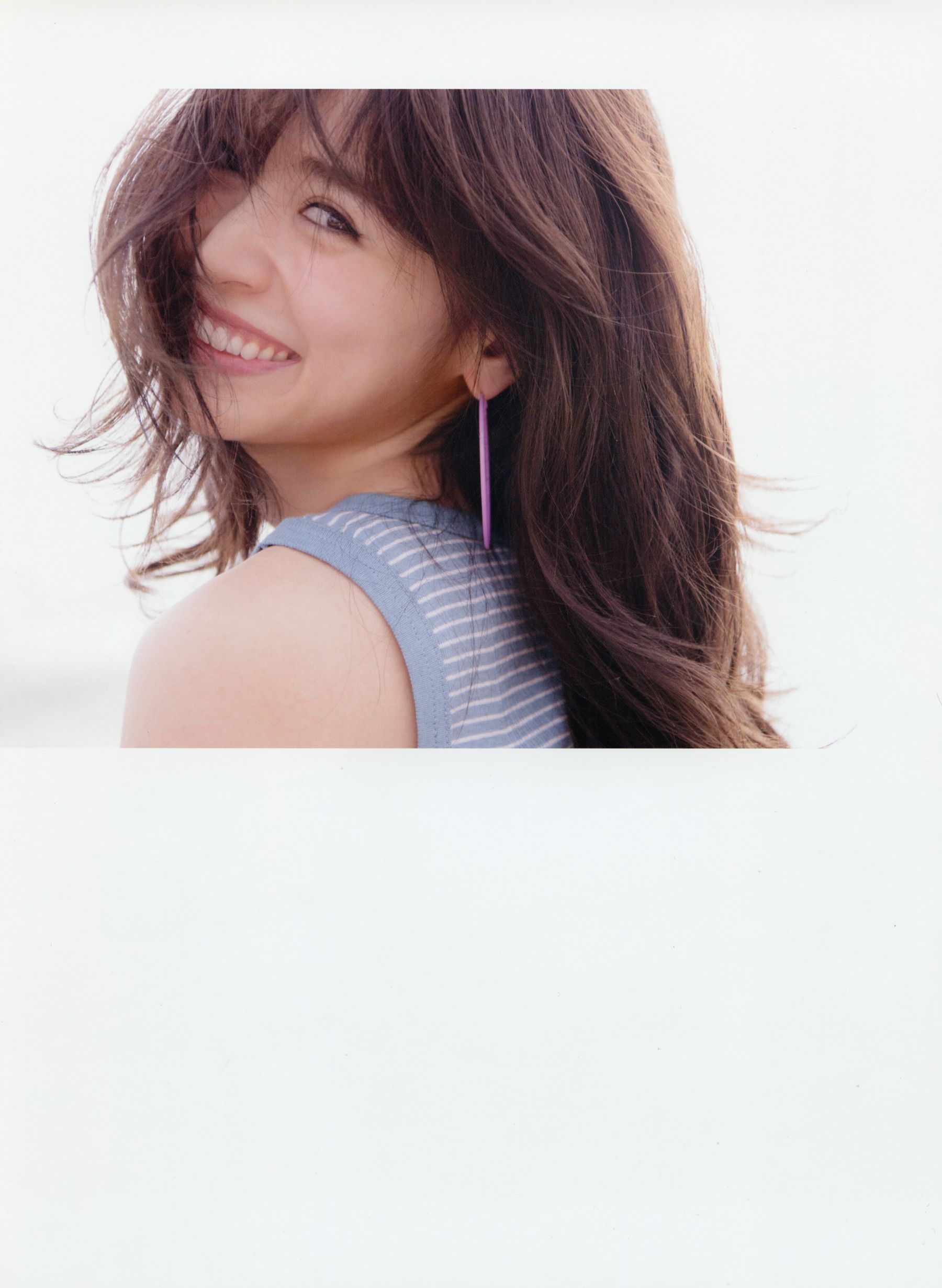 Rika Izumi 泉里香 1st Photobook「Rika!」