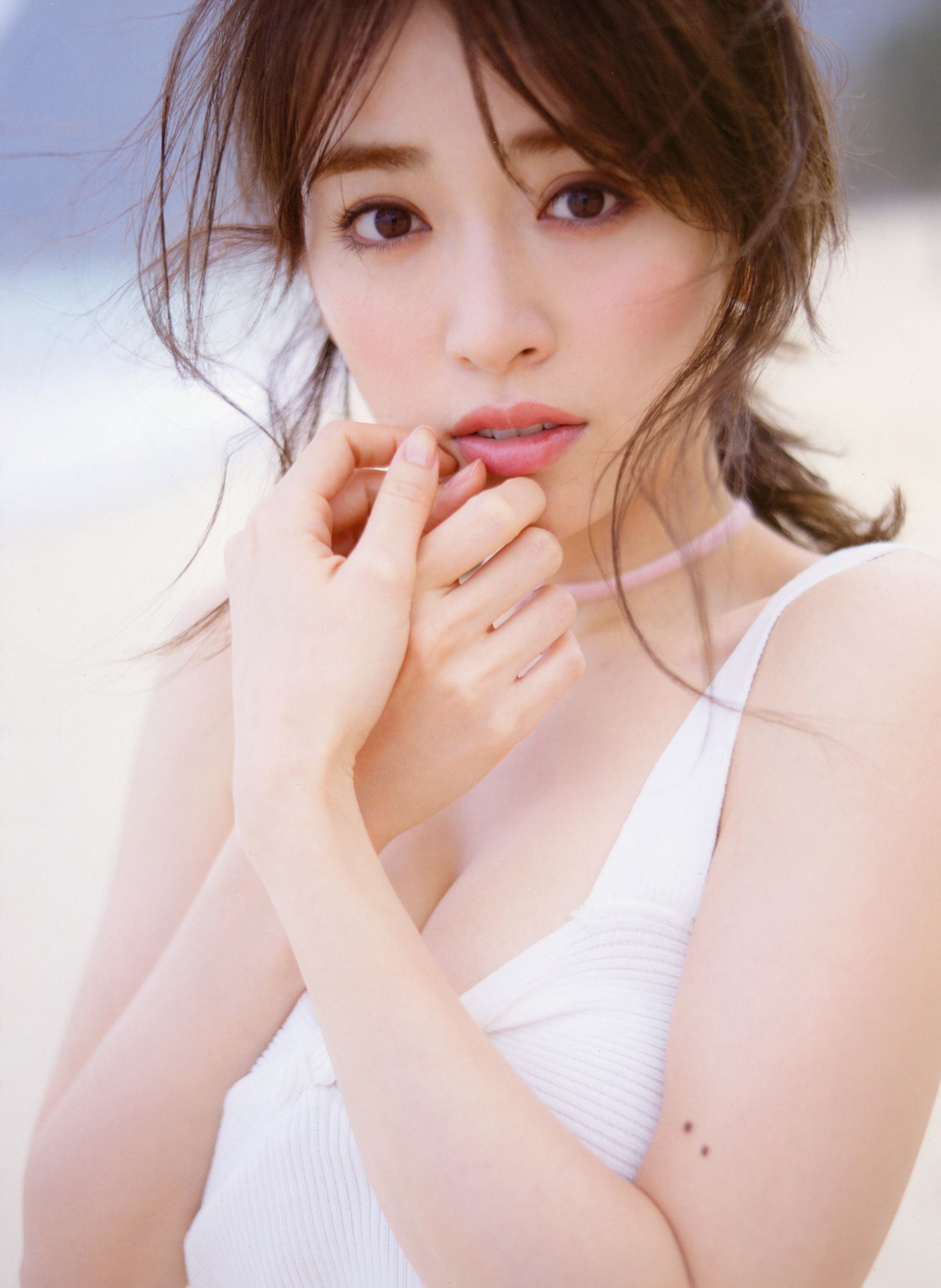 Rika Izumi 泉里香 1st Photobook「Rika!」