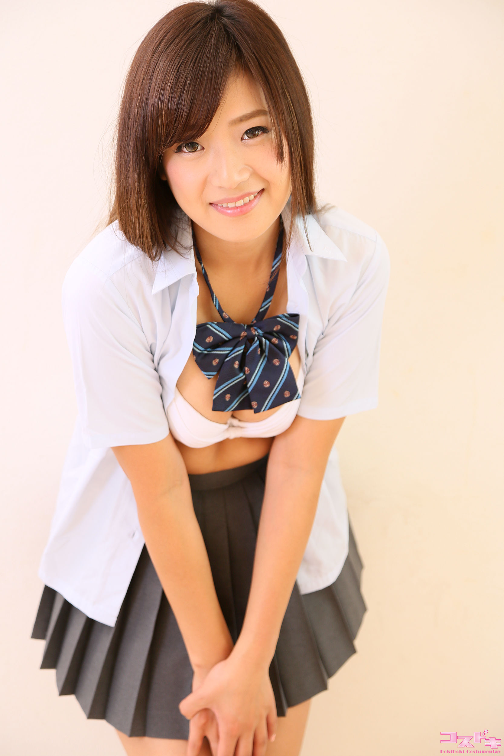 [Cosdoki] Yuri Amano 天野悠莉 amanoyuri2_pic_seifuku2