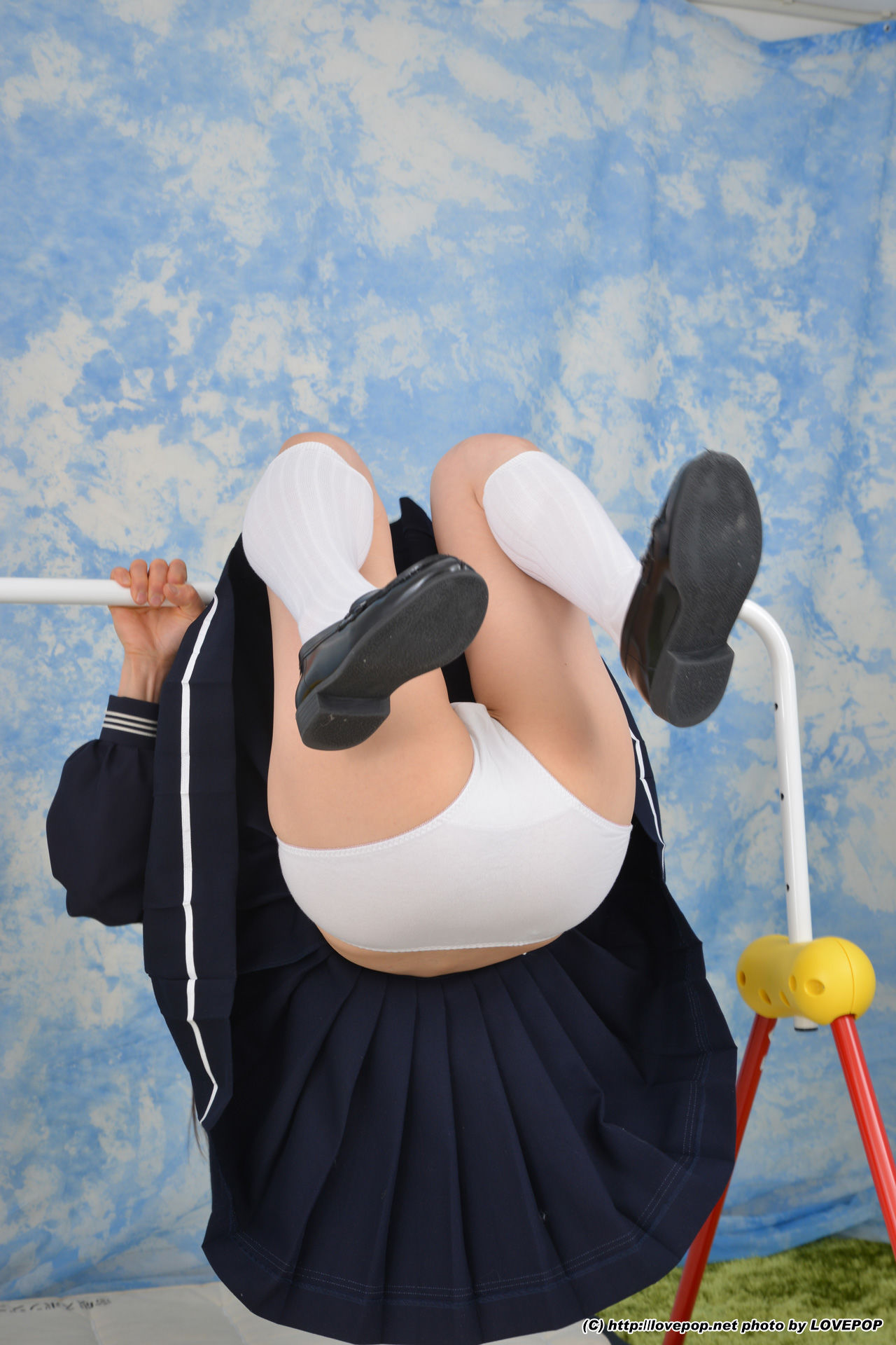 [LOVEPOP] Kotone Suzumiya 涼宮琴音 iron bar panchira ! Sailor suit! - PPV