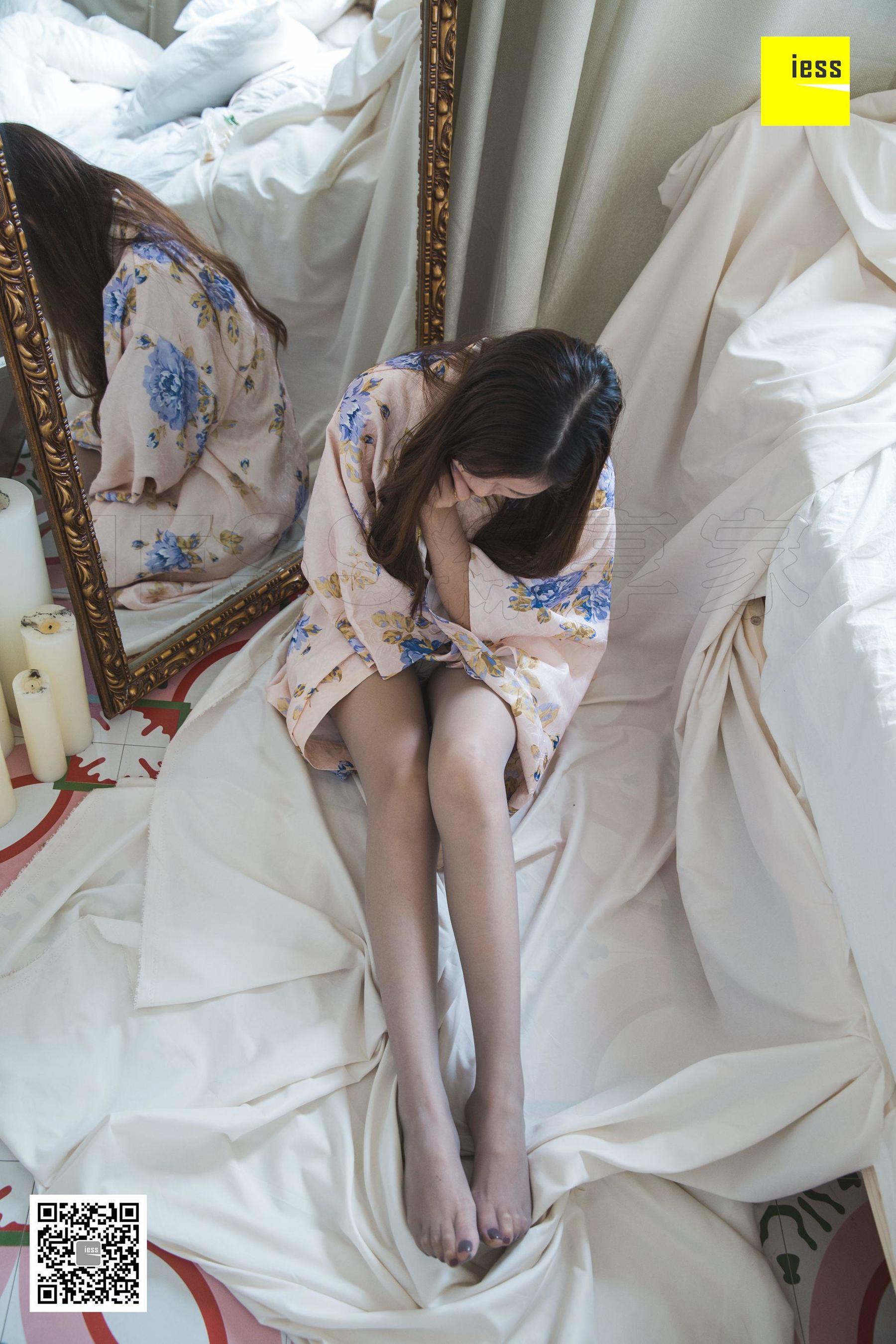 [异思趣向IESS] 模特 九妹《九妹和服灰丝》