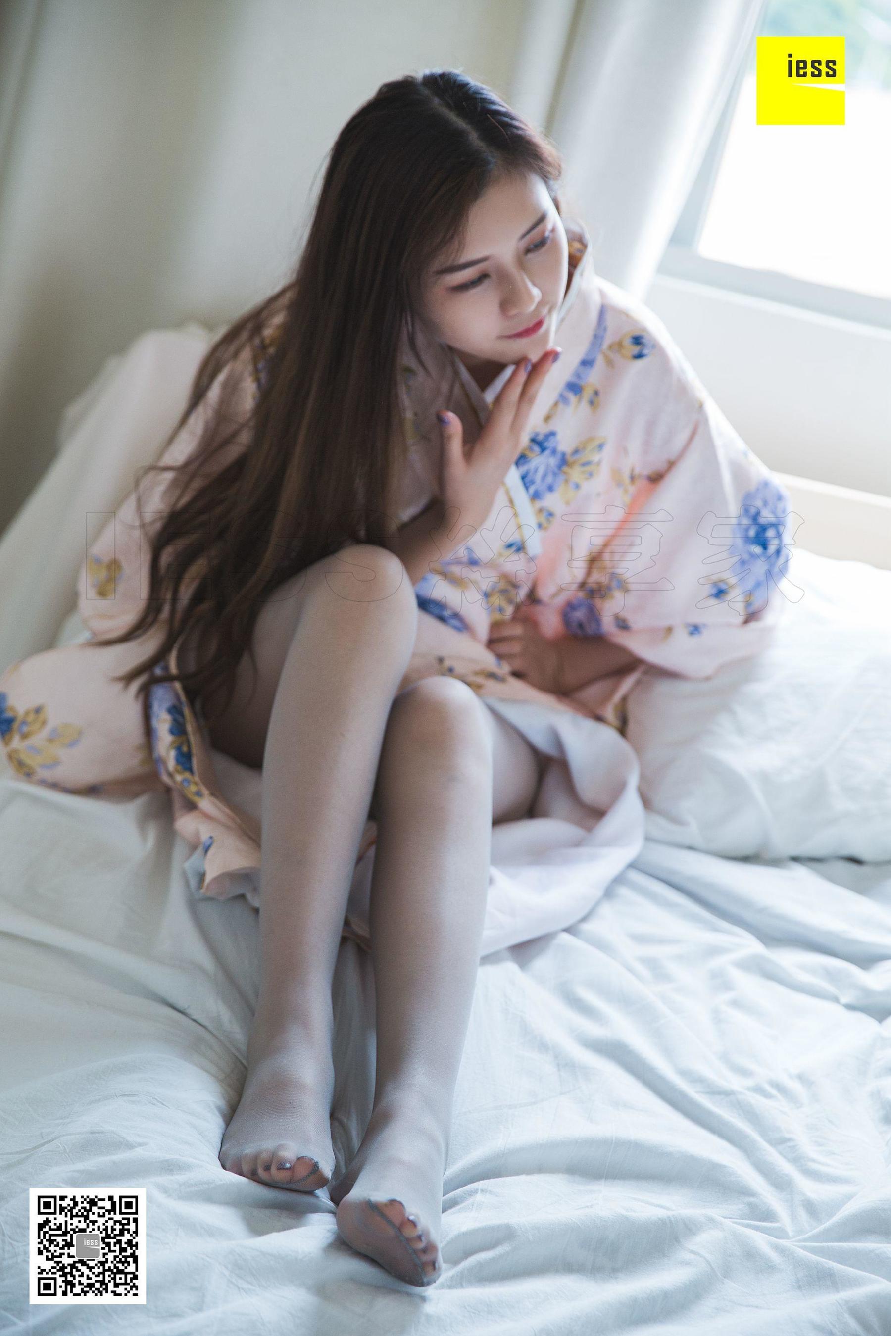 [异思趣向IESS] 模特 九妹《九妹和服灰丝》