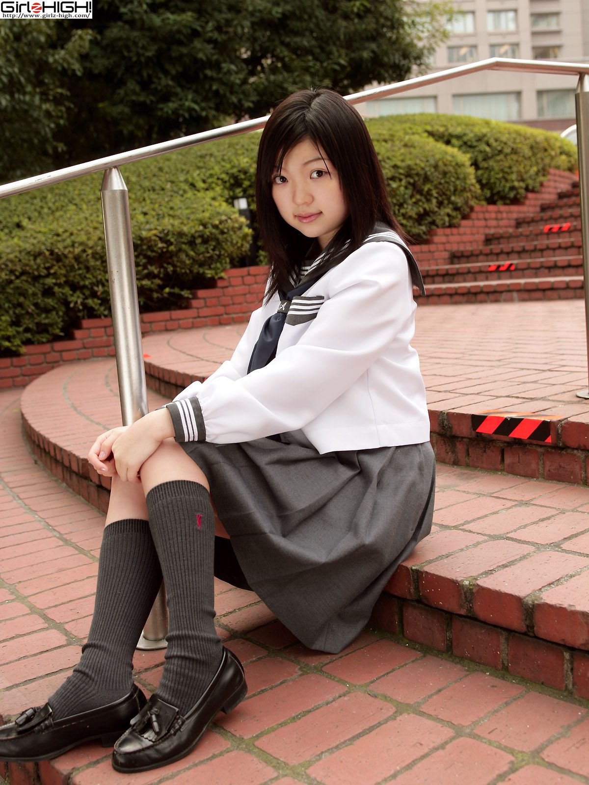 [Girlz-High] Moe Misaki 美咲萌 Gravure Gallery - g074 Photoset 01