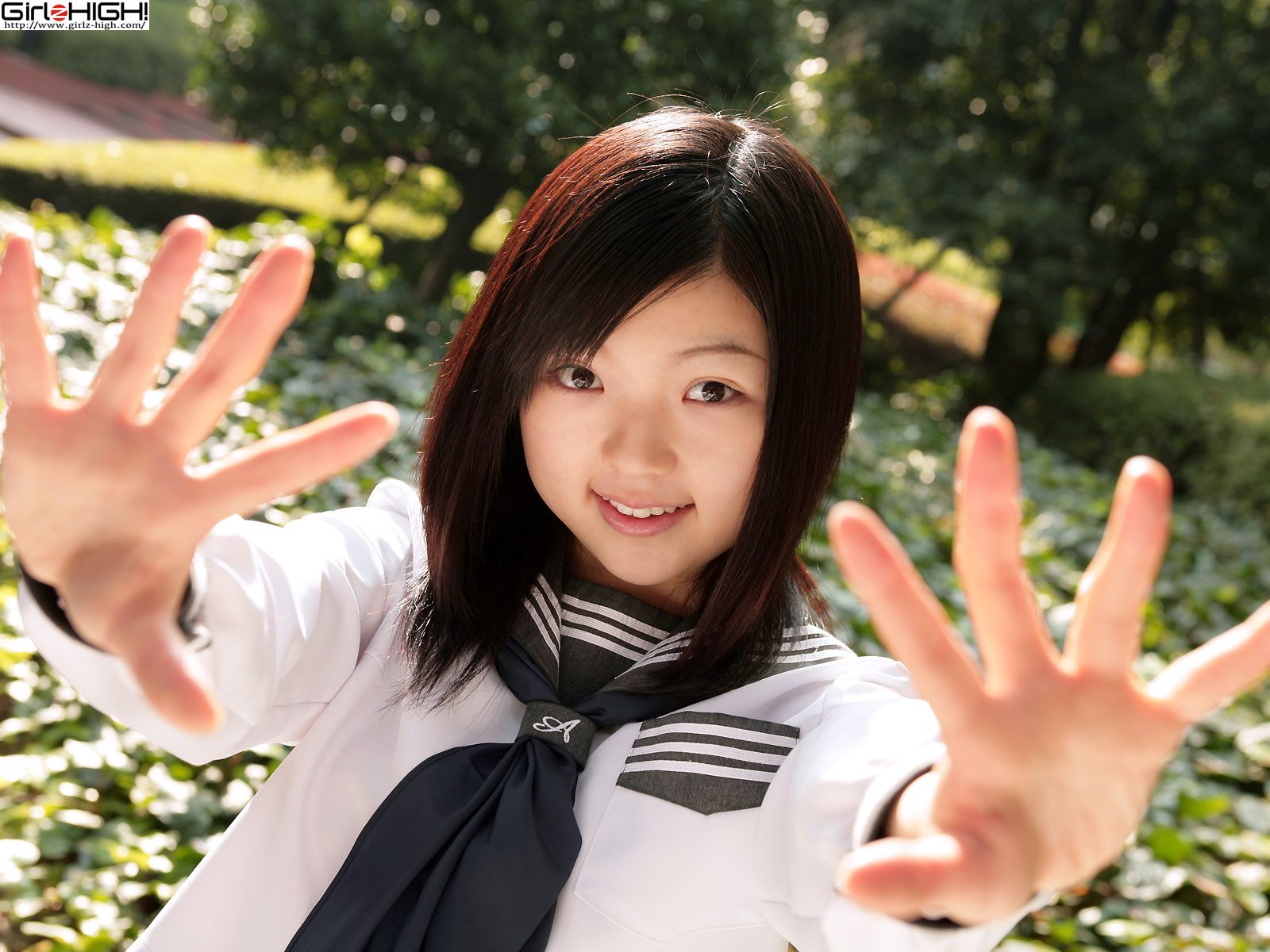 [Girlz-High] Moe Misaki 美咲萌 Gravure Gallery - g074 Photoset 01