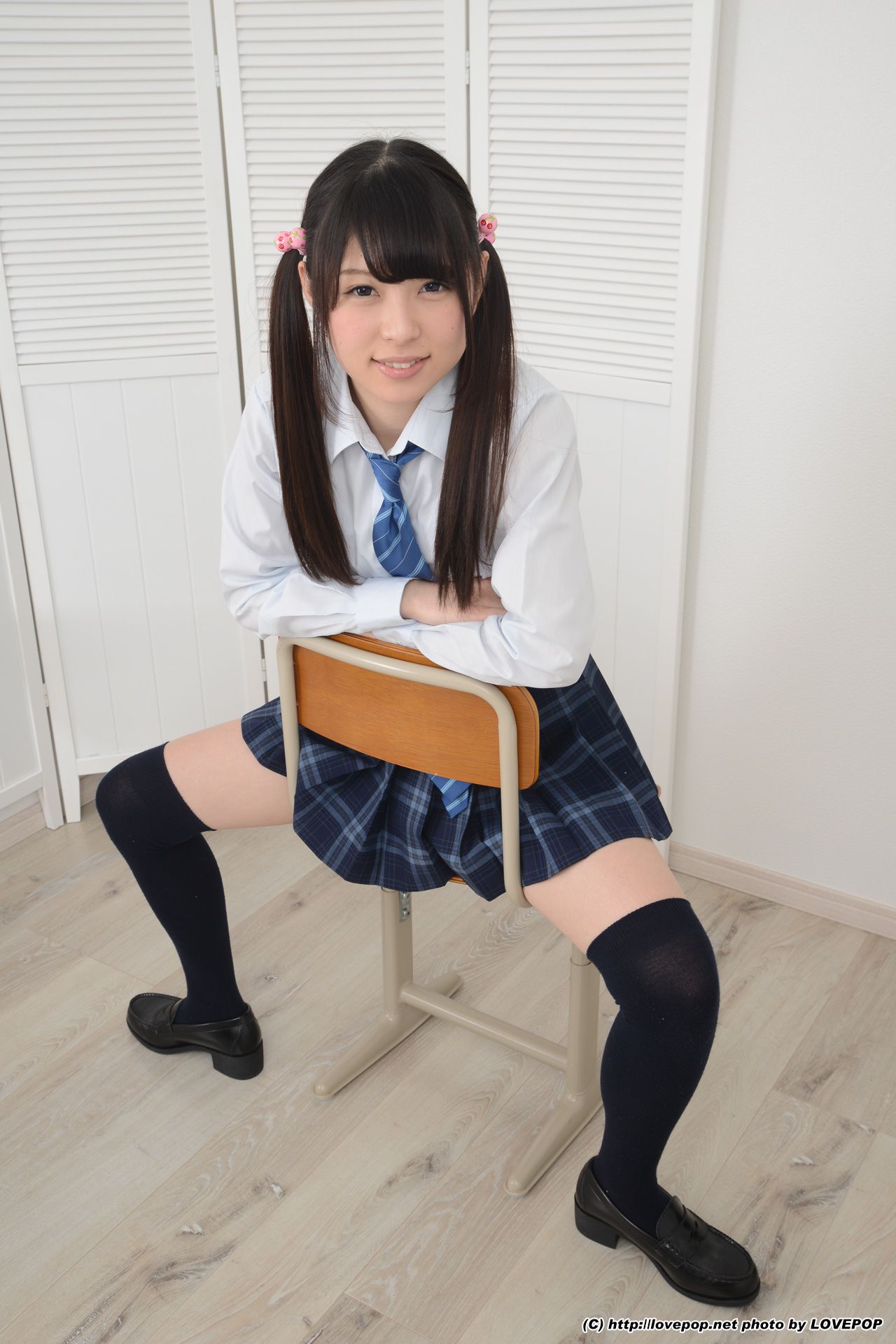 [LOVEPOP] Rena Aoi あおいれな Sausage licking uniform shirt - PPV