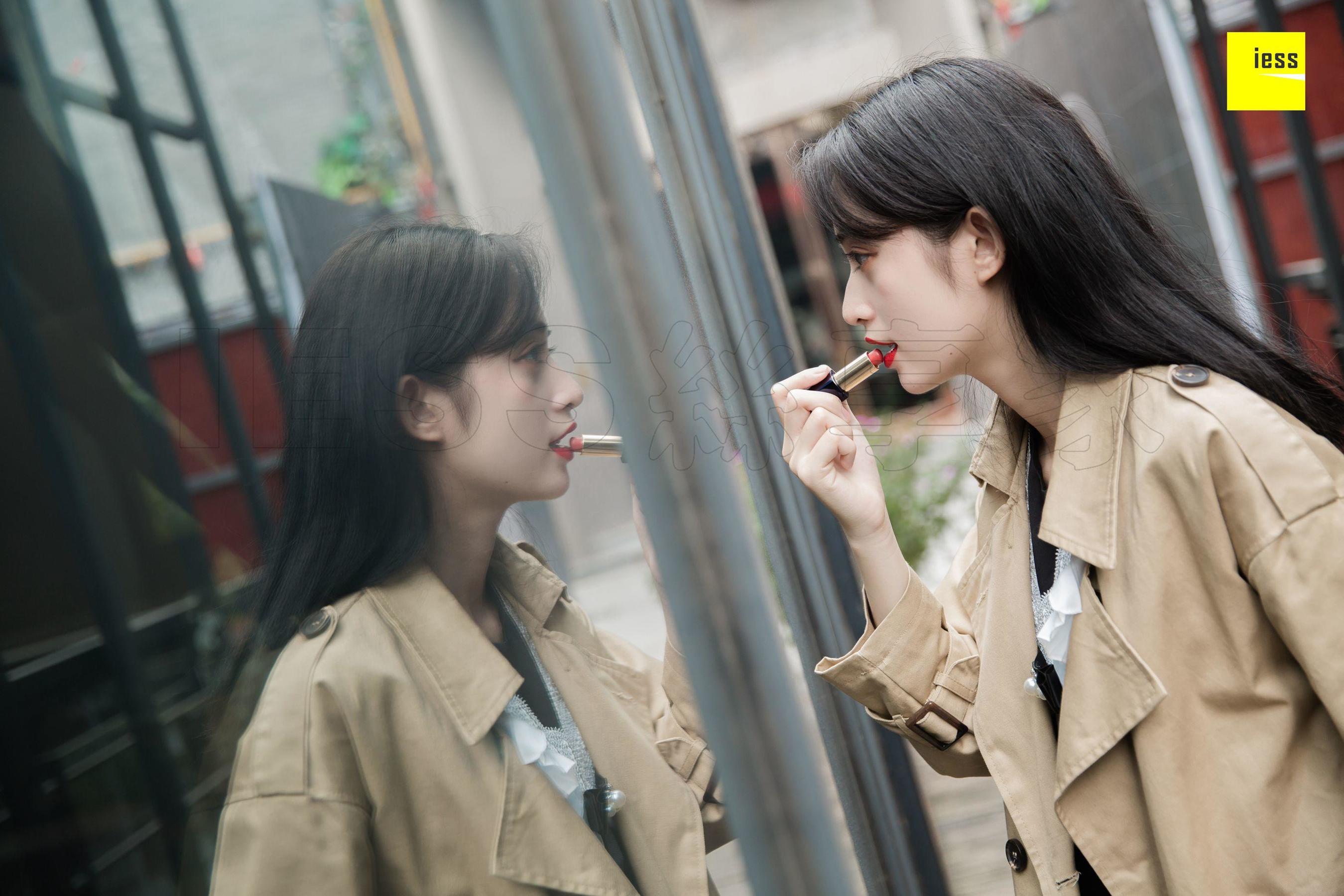 [异思趣向IESS] 模特姗姗《气质风衣小红高》