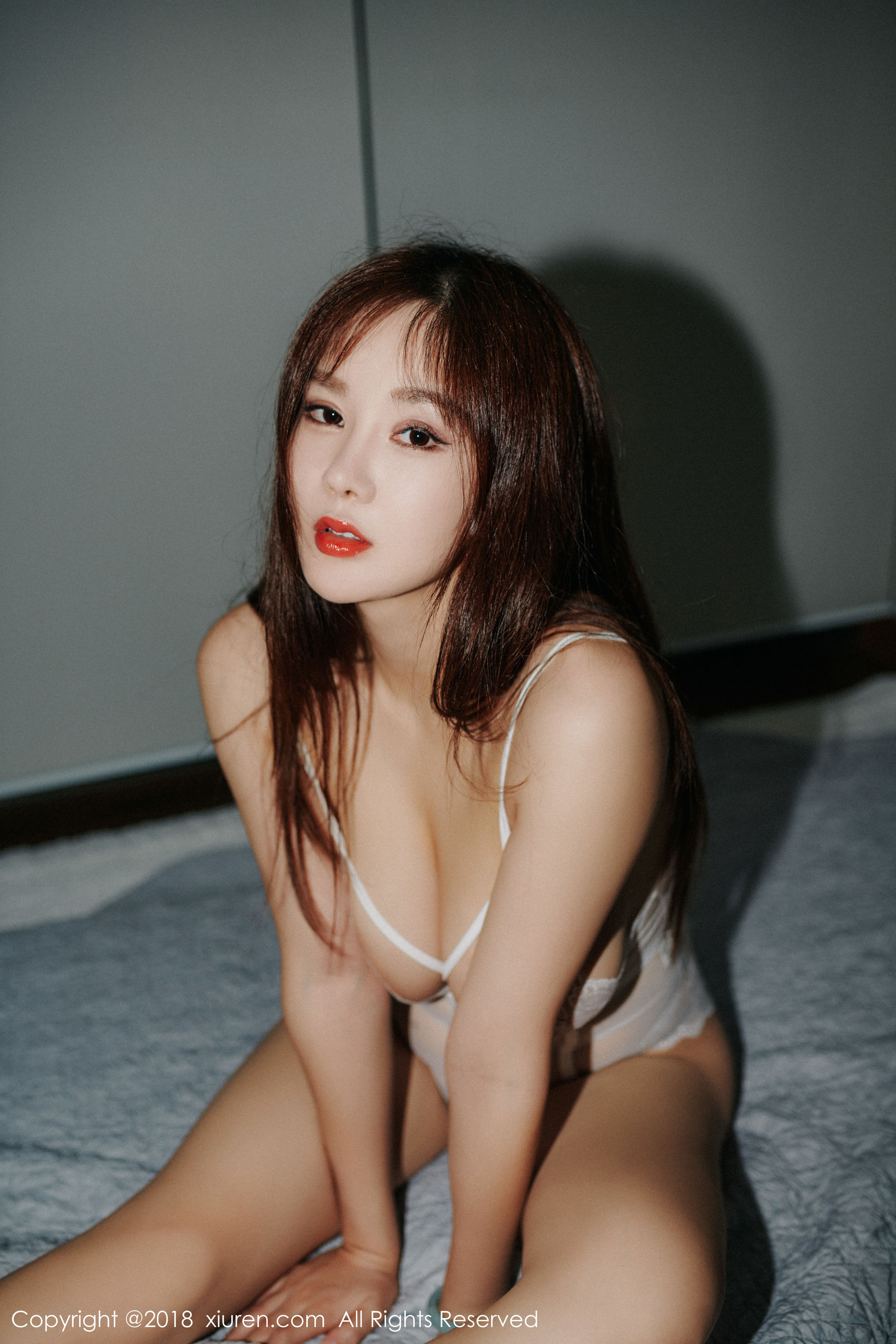 [秀人XIUREN] No.1216 易阳Silvia