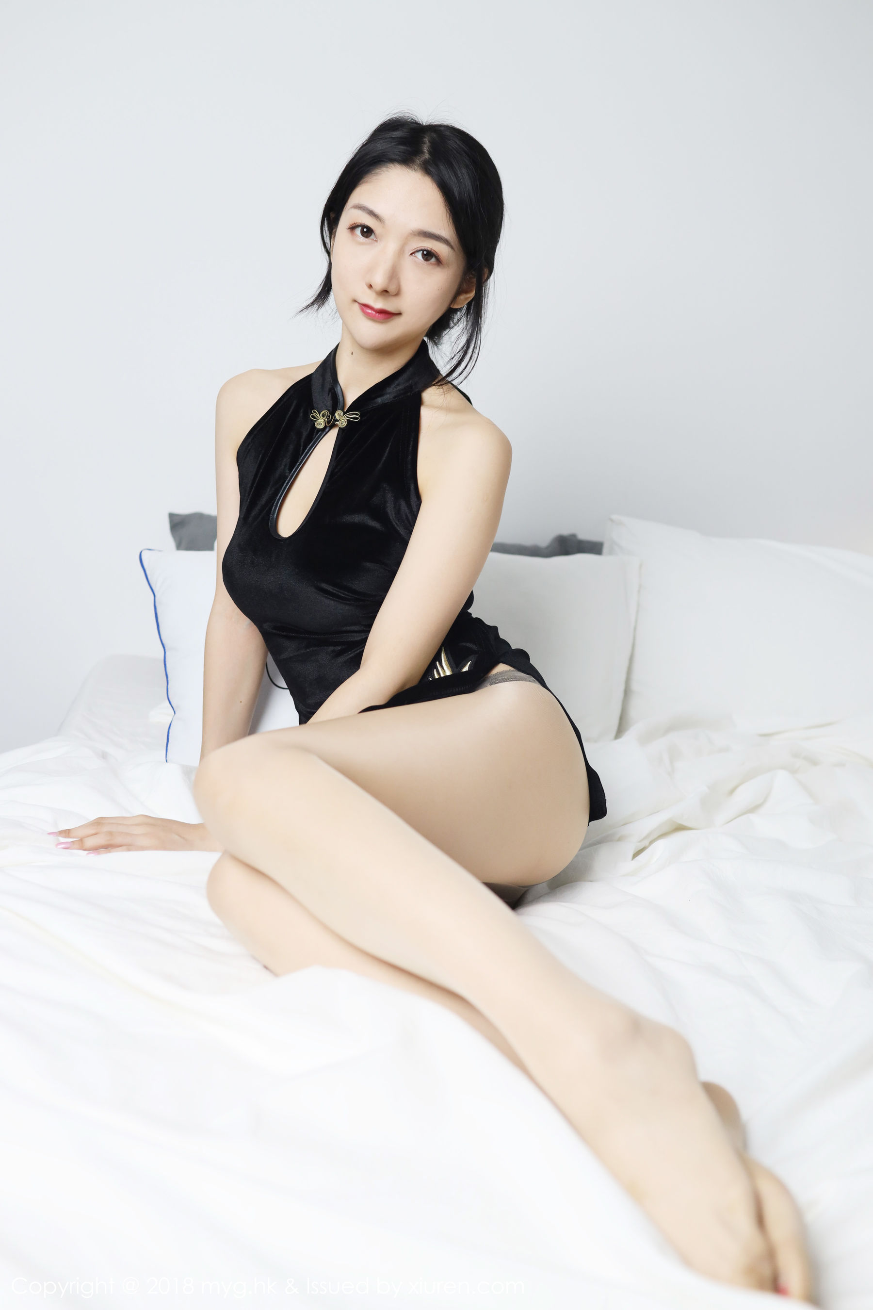 [美媛馆MyGirl] Vol.326 Angela喜欢猫