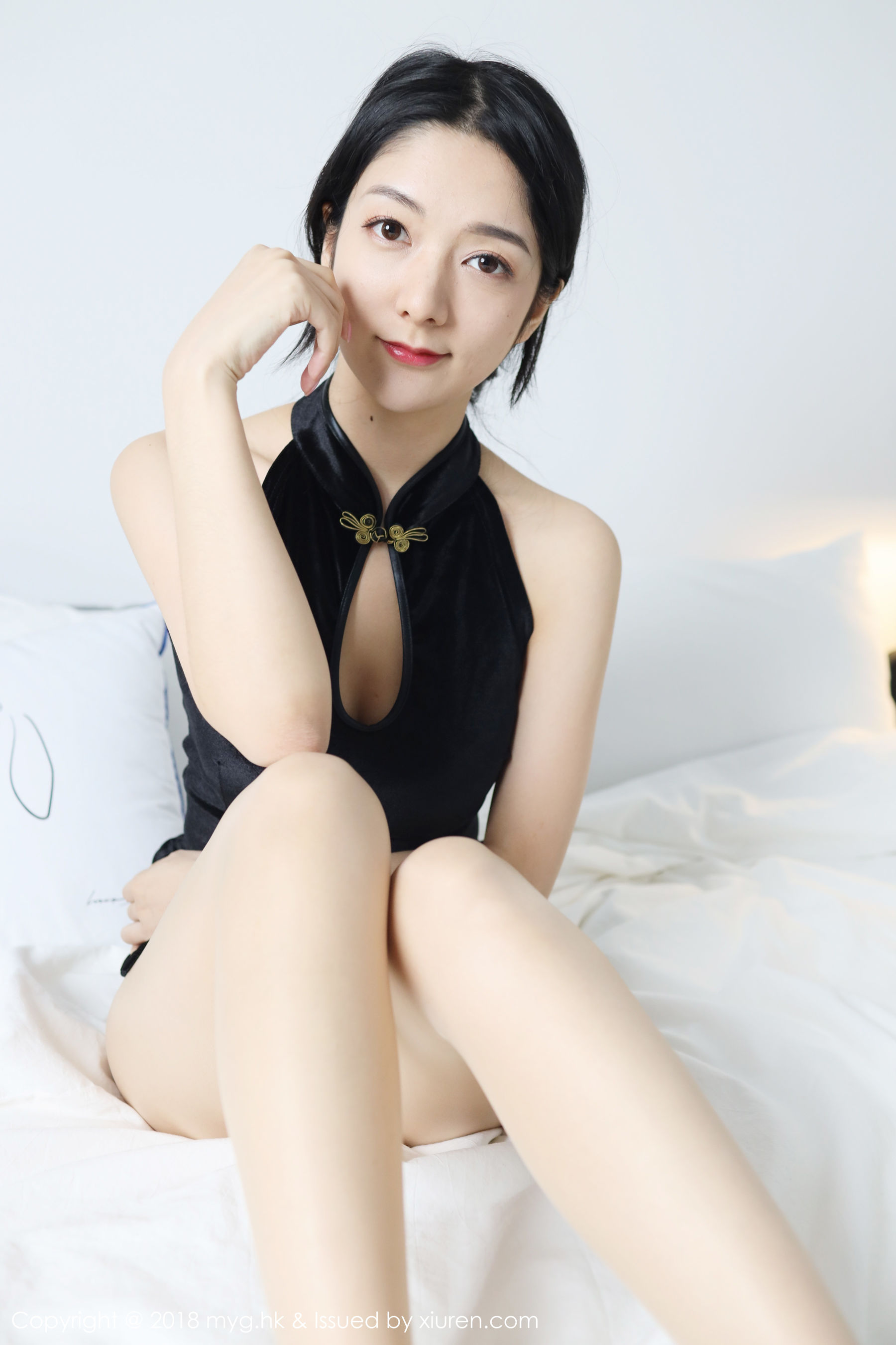 [美媛馆MyGirl] Vol.326 Angela喜欢猫