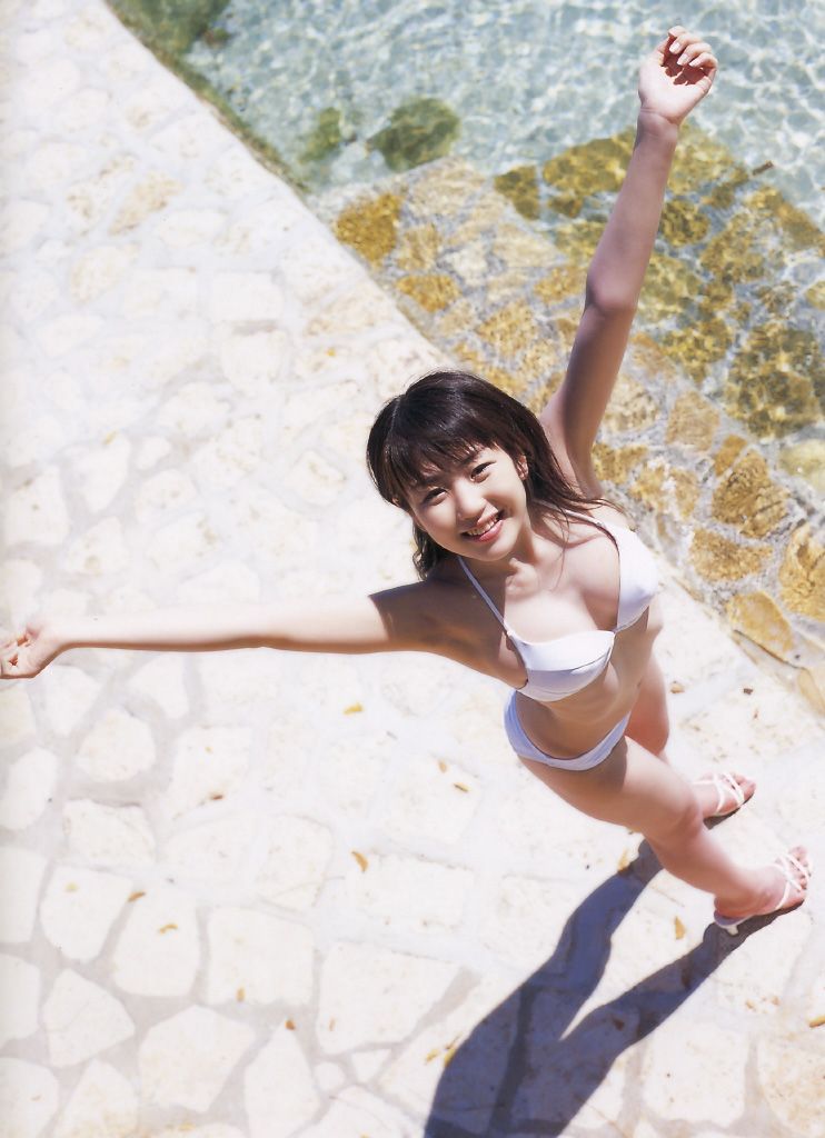 中村知世 《知世初見世》 写真集  撮影 Mouri Mitsuhiro