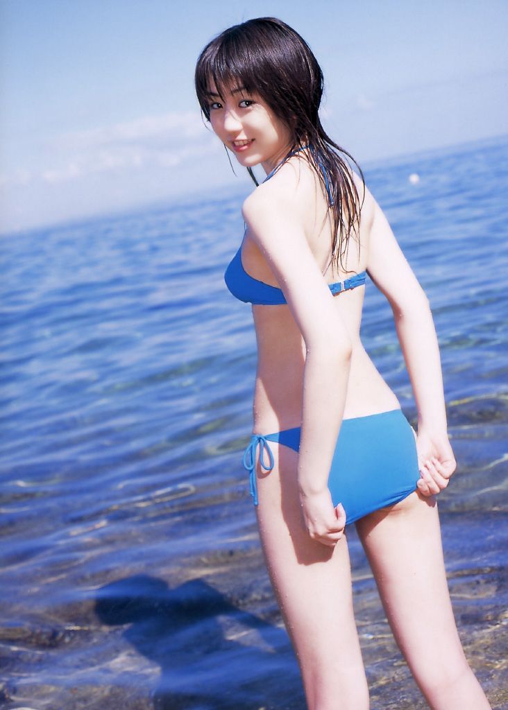 中村知世 《知世初見世》 写真集  撮影 Mouri Mitsuhiro