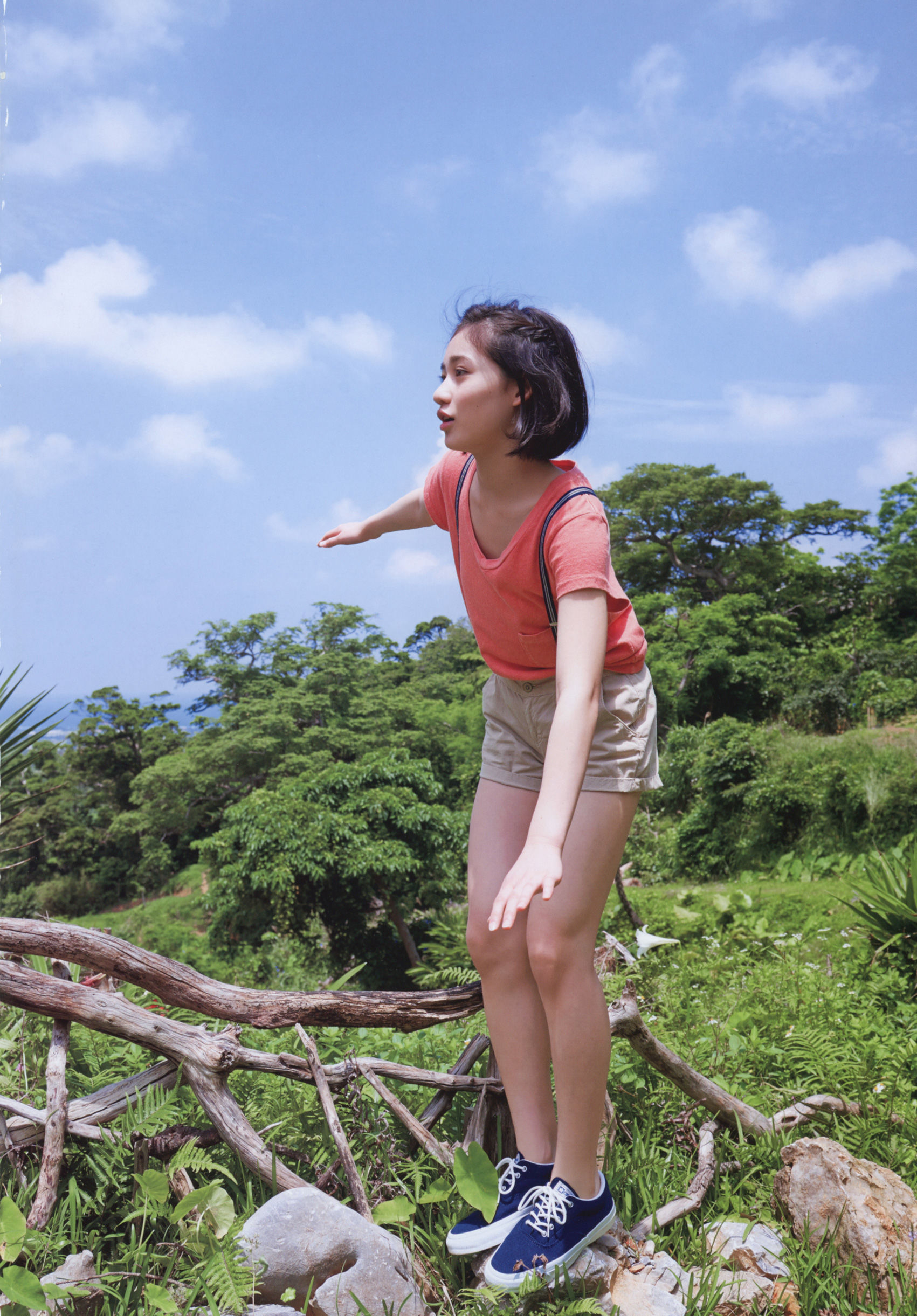 佐々木莉佳子 写真集 『 ＲＩＫＡＫＯ 』Amazon限定アザーカバーVer