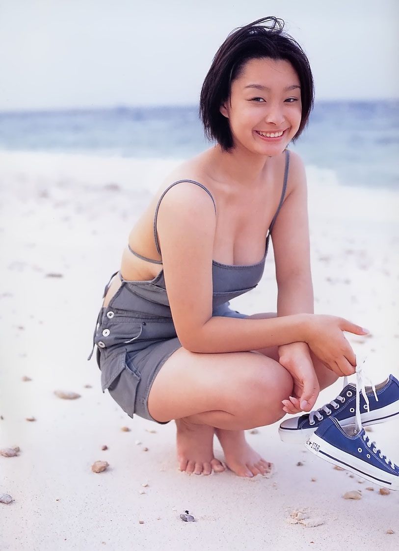佐藤和沙 『もぎたてフルーツ』 写真集  撮影 西条 彰仁
