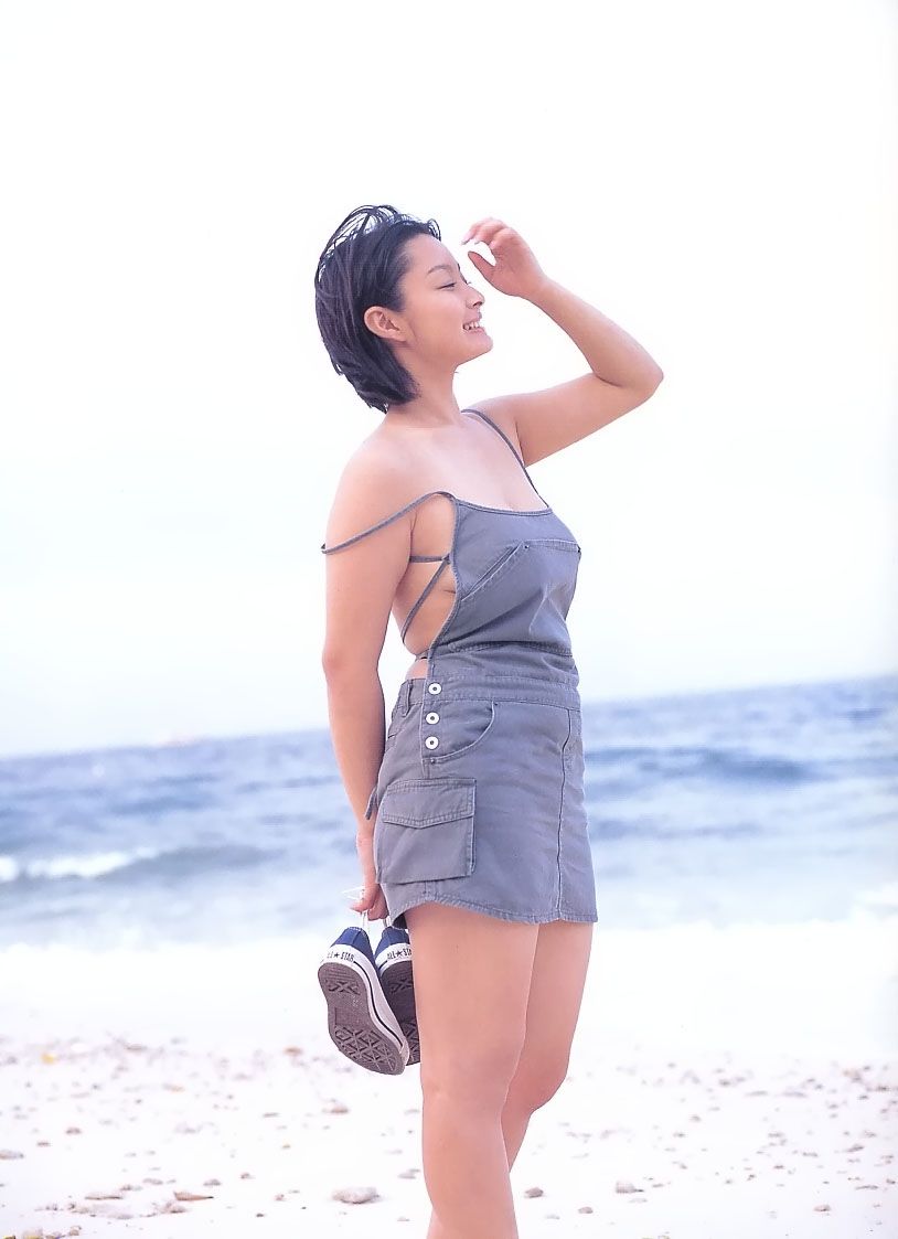 佐藤和沙 『もぎたてフルーツ』 写真集  撮影 西条 彰仁