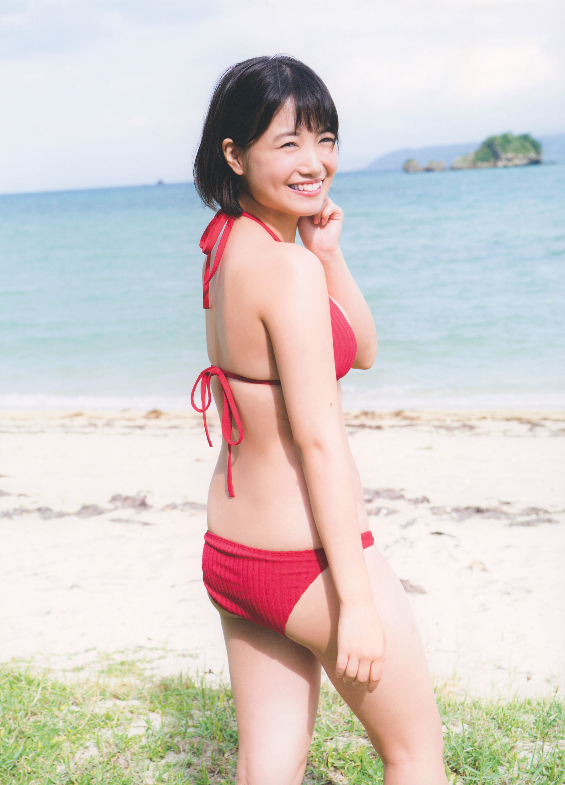 朝長美桜 ファースト写真集 日向